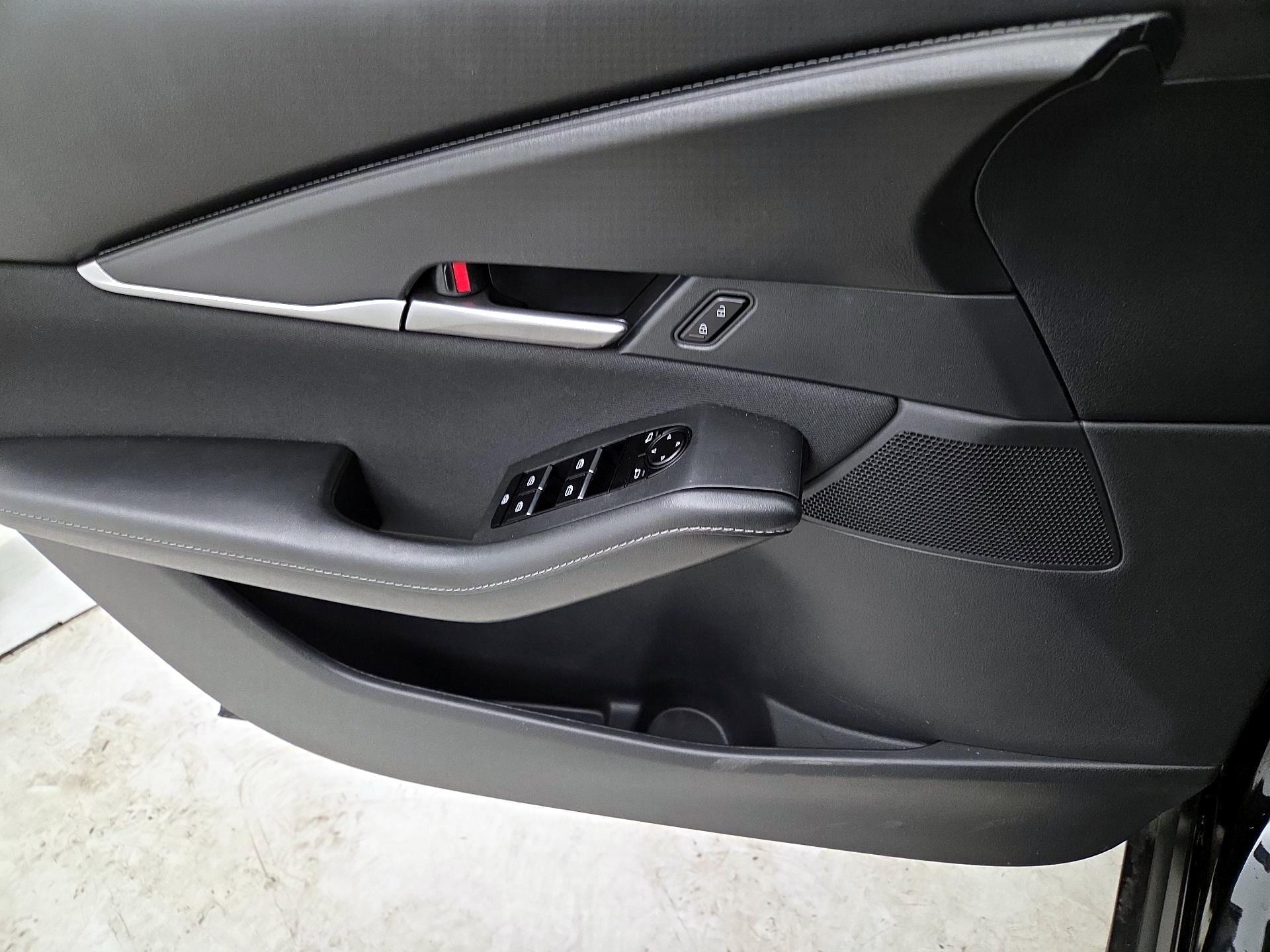 Thumbnail: 2025 Mazda CX-30 - 12