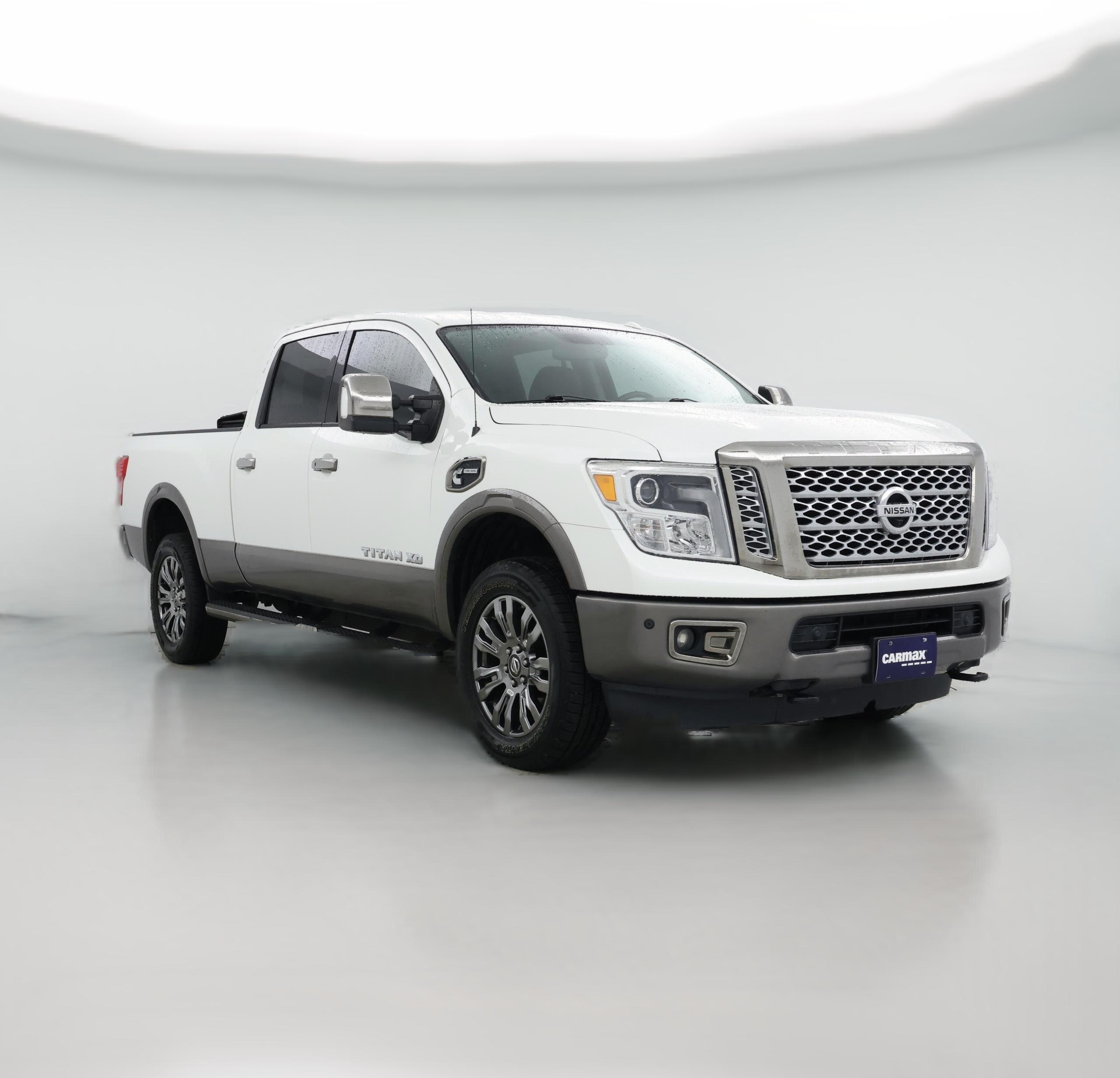 Thumbnail: 2019 Nissan Titan - 1