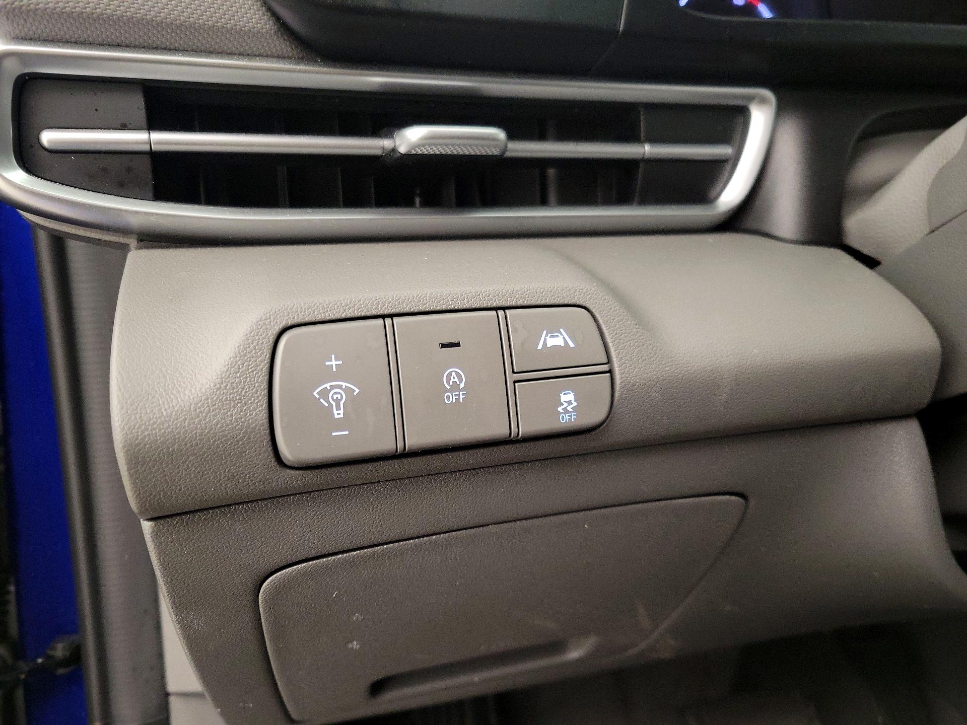 Thumbnail: 2023 Hyundai Elantra - 13