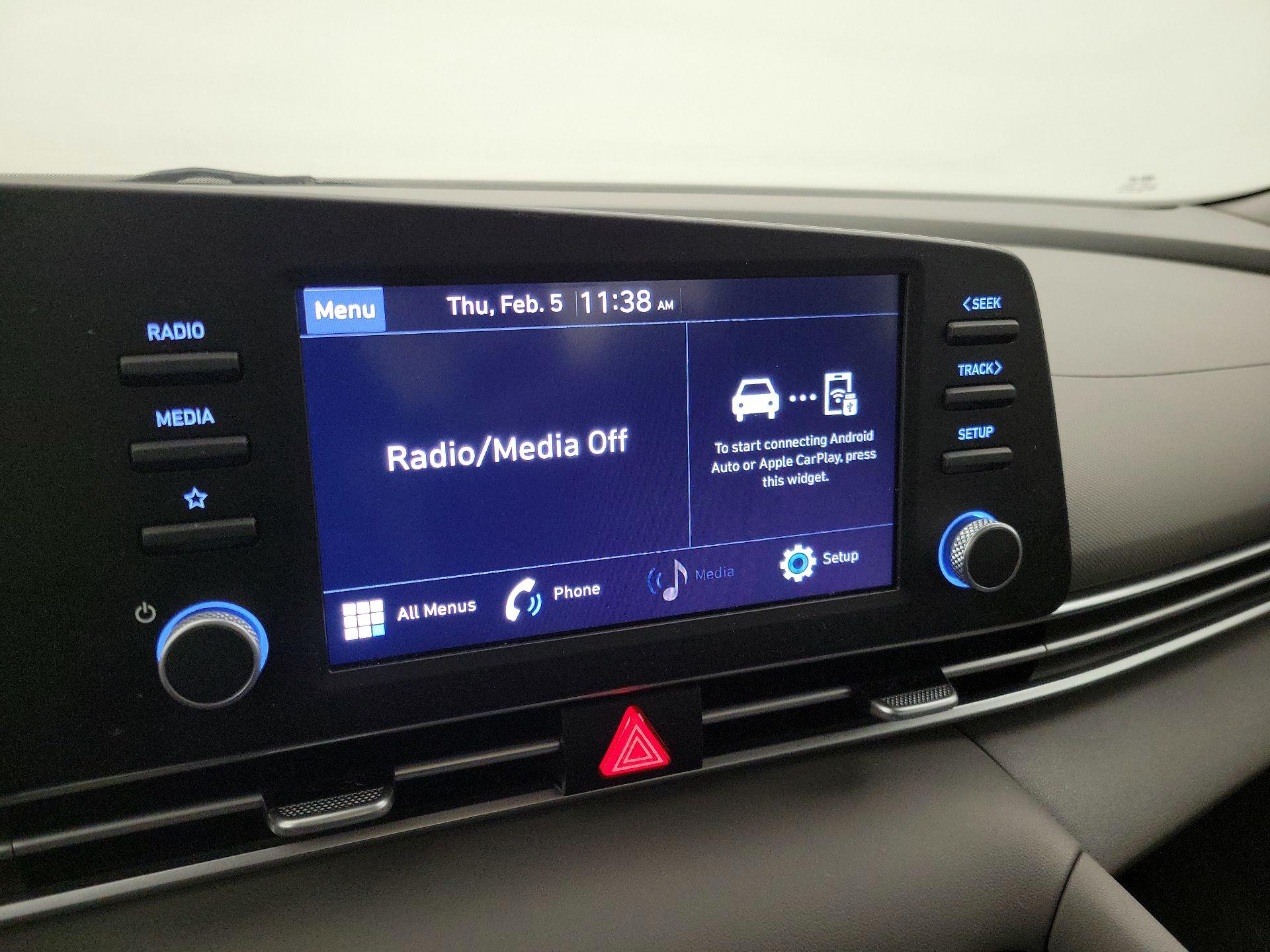 Thumbnail: 2023 Hyundai Elantra - 15