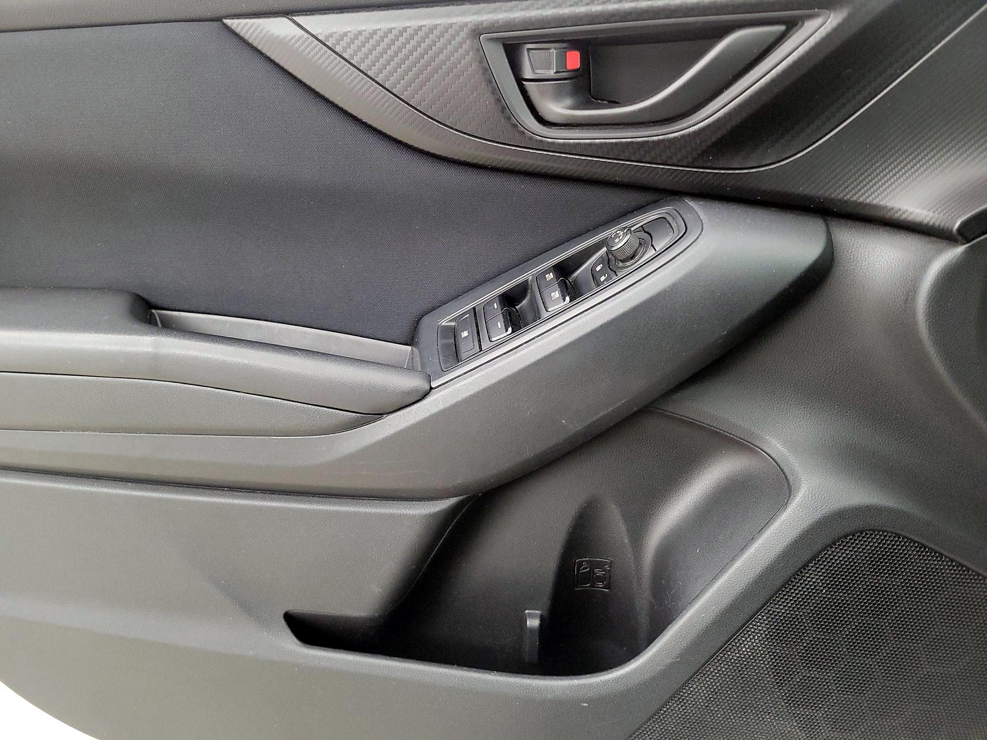 Thumbnail: 2017 Subaru Impreza - 12