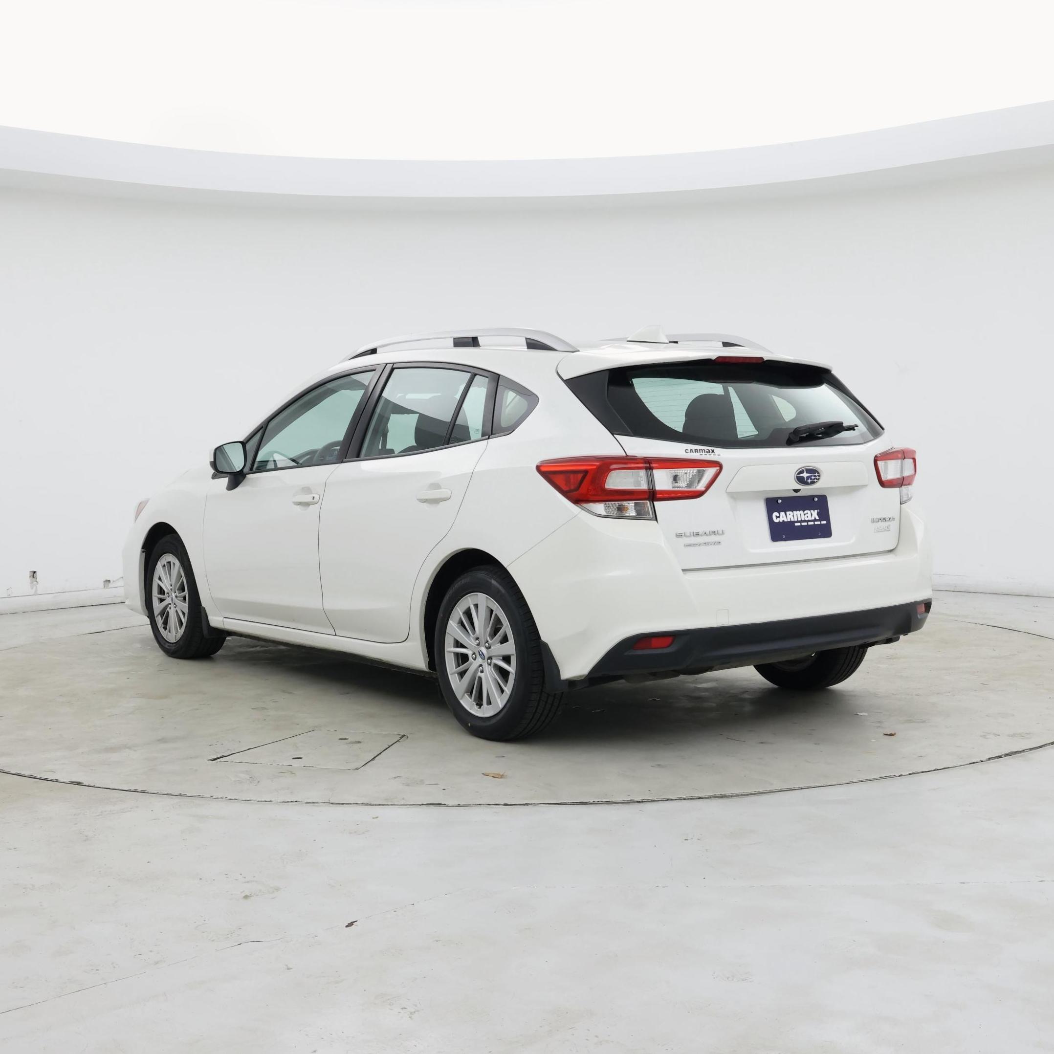 Thumbnail: 2017 Subaru Impreza - 2