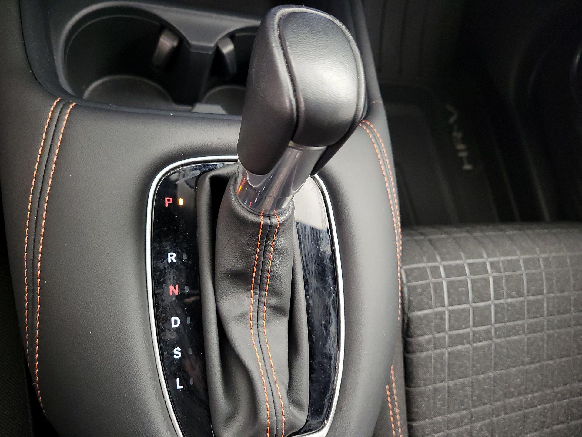 Thumbnail: 2025 Honda HR-V - 17