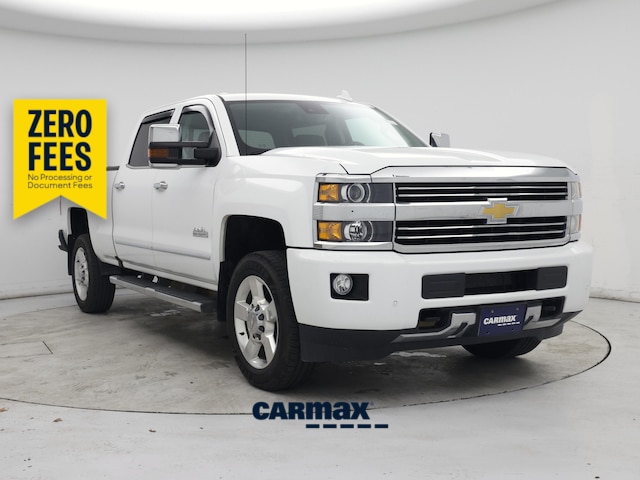 White 2017 Chevrolet Silverado 2500HD Pickup Truck Four-Wheel Drive Automatic
