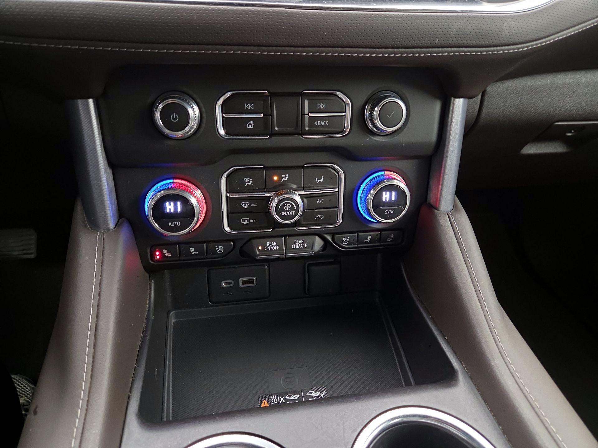 Thumbnail: 2023 GMC Yukon XL - 17