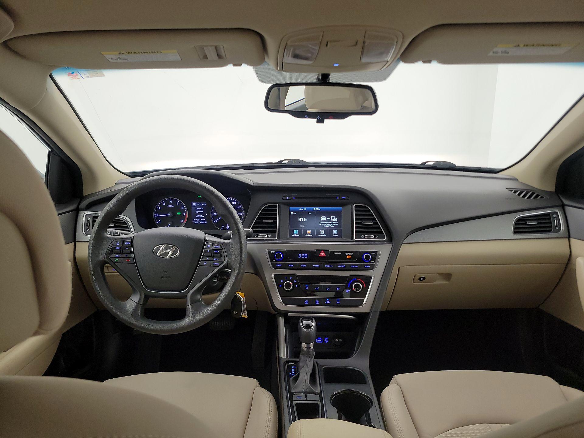 Thumbnail: 2016 Hyundai Sonata - 9