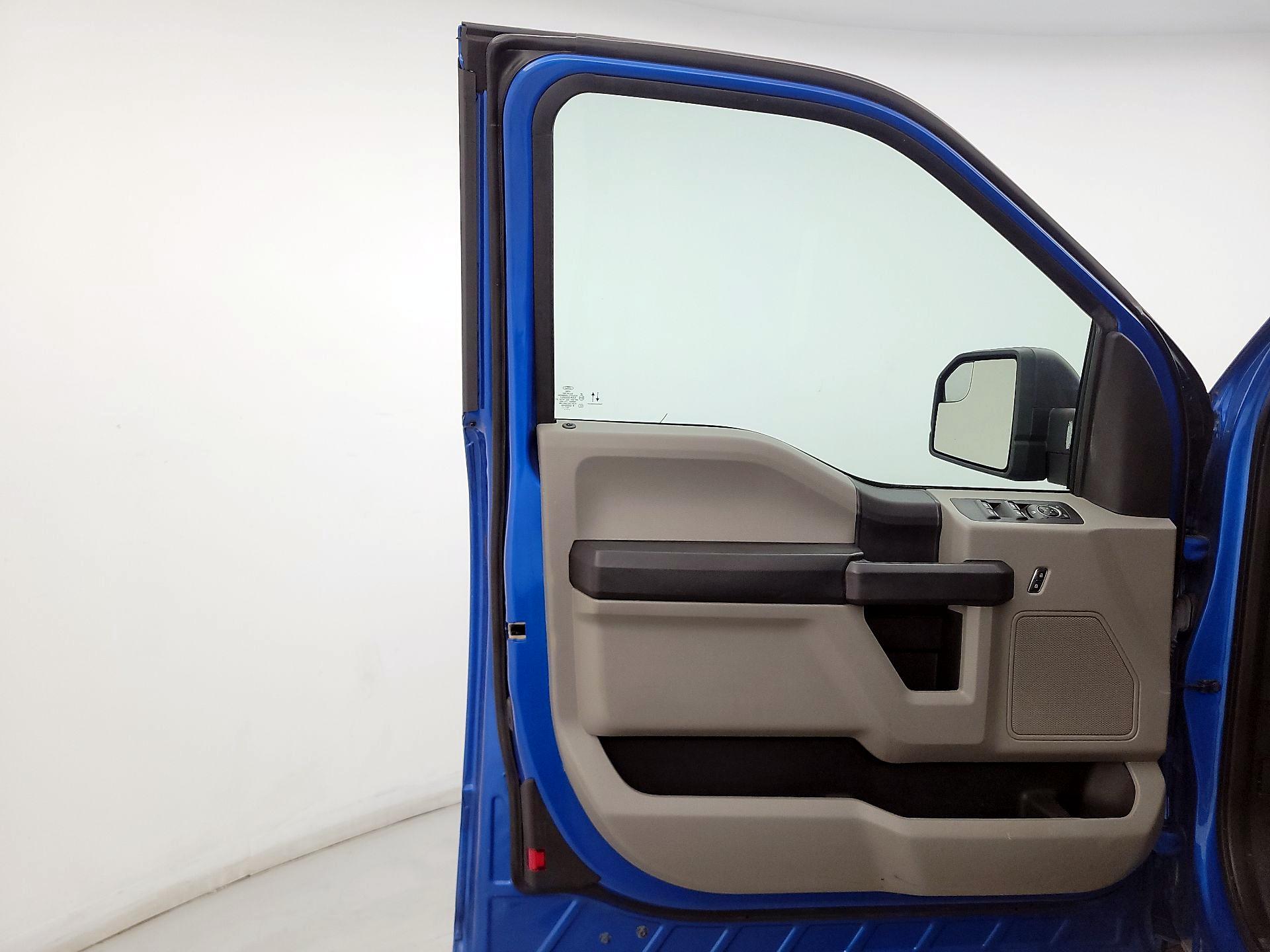 Thumbnail: 2019 Ford F-150 - 12