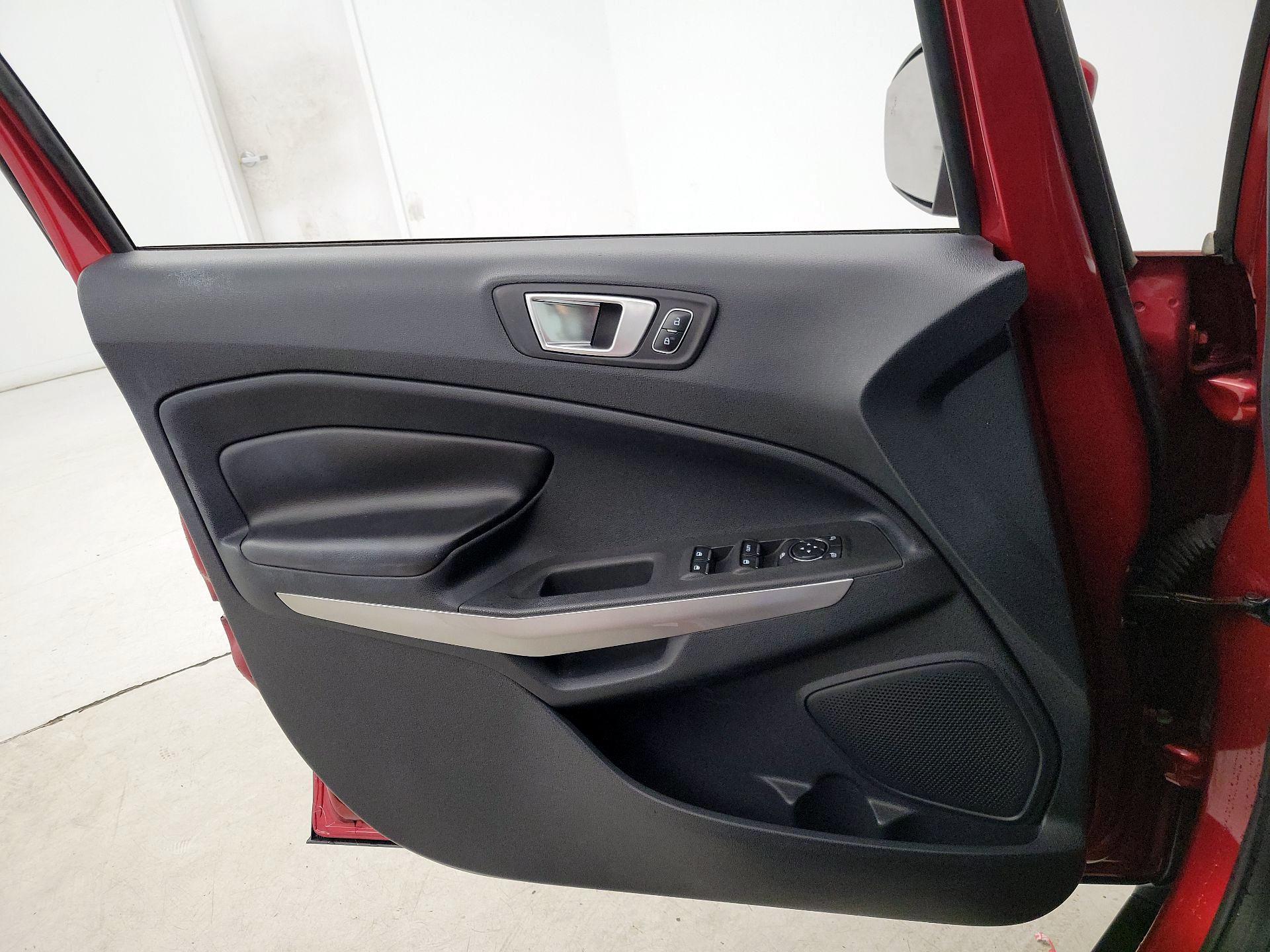 Thumbnail: 2018 Ford EcoSport - 12