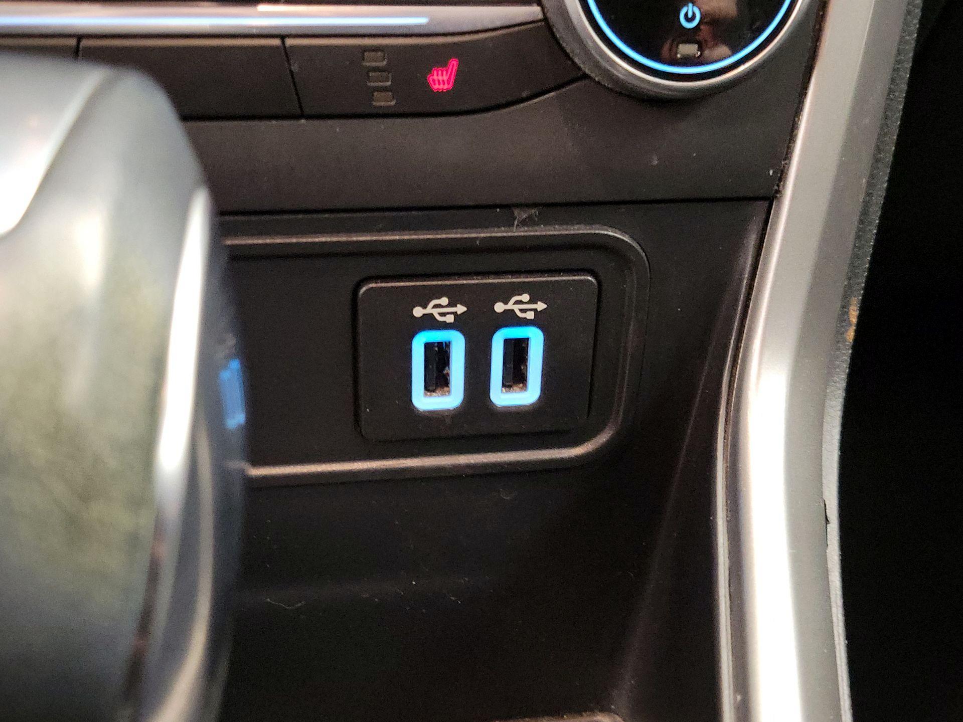 Thumbnail: 2018 Ford EcoSport - 18