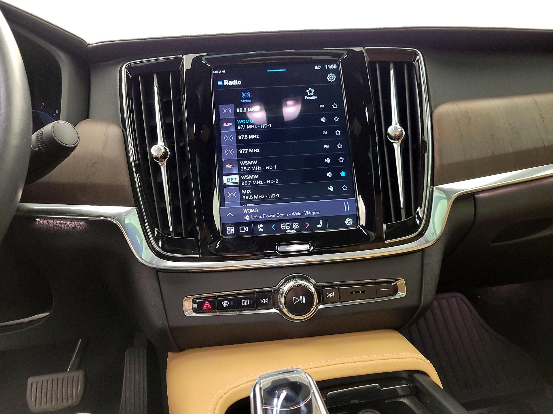 Thumbnail: 2022 Volvo S90 - 14