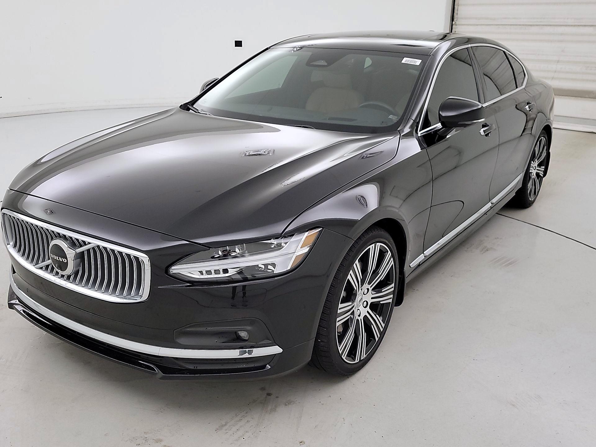 Thumbnail: 2022 Volvo S90 - 3