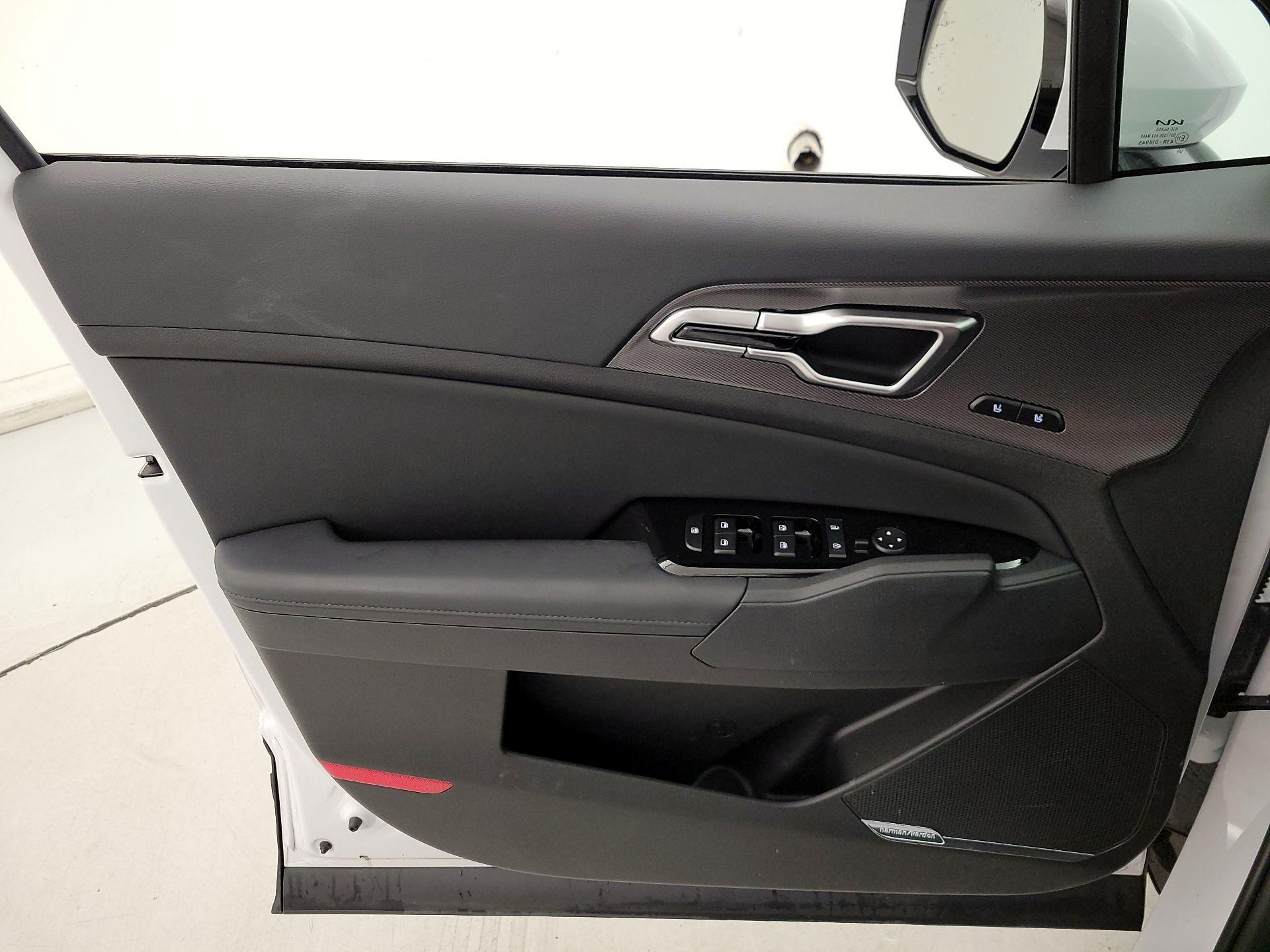 Thumbnail: 2025 Kia Sportage - 12