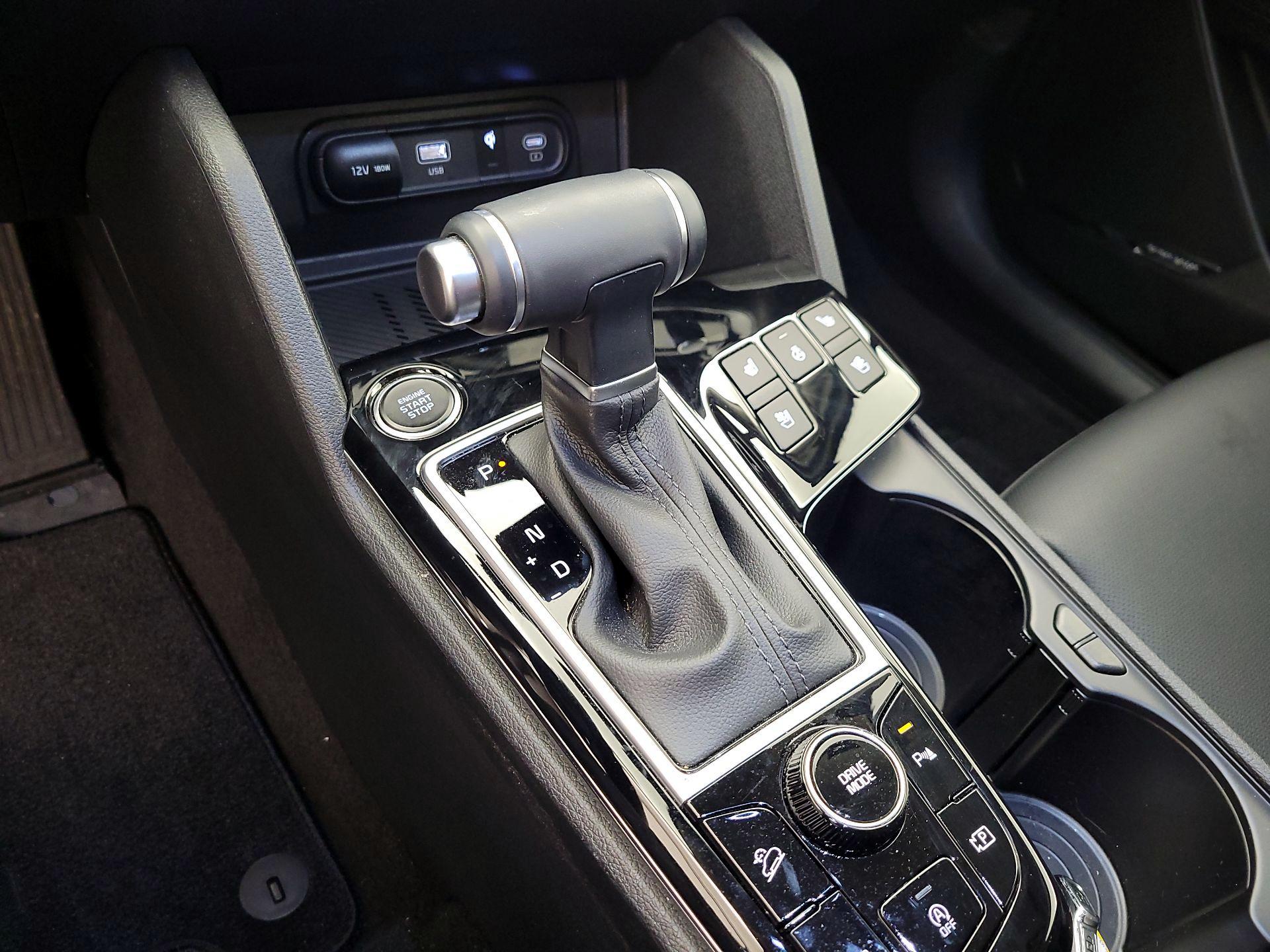 Thumbnail: 2025 Kia Sportage - 18