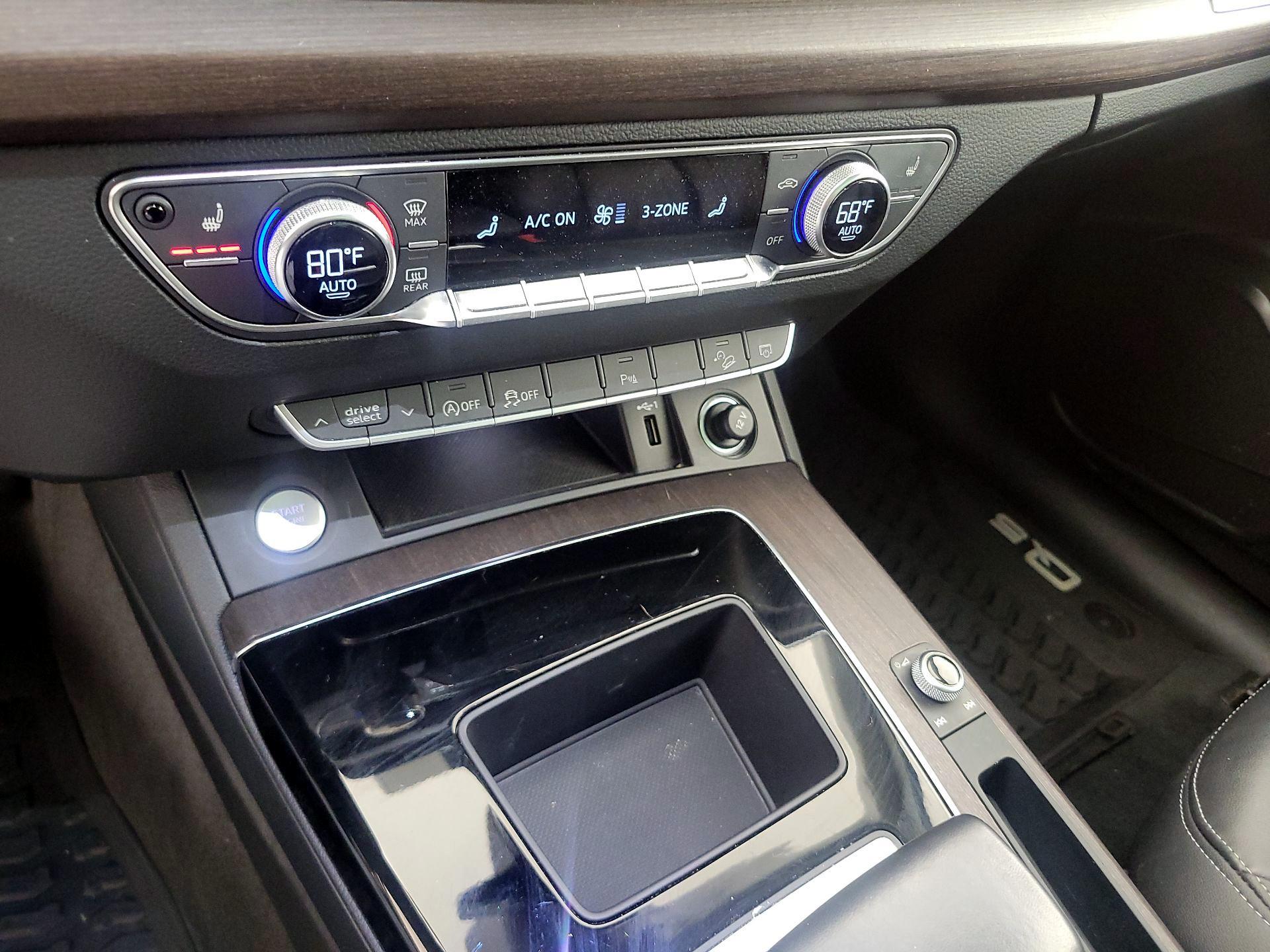 Thumbnail: 2021 Audi Q5 - 16