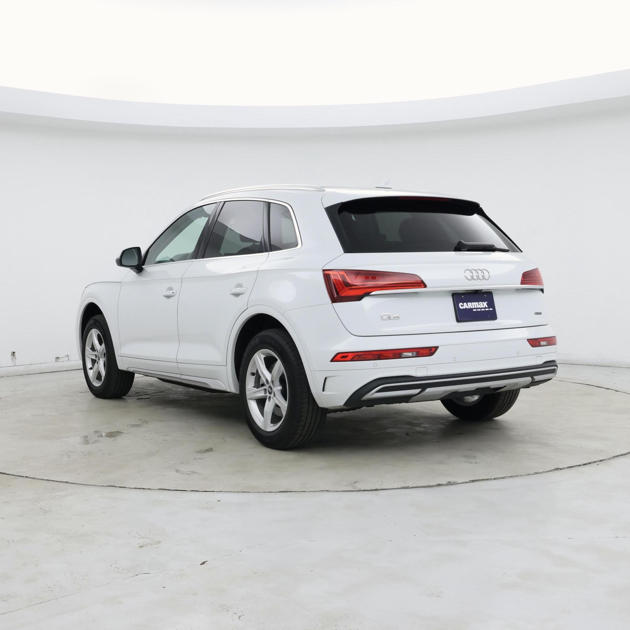 Thumbnail: 2021 Audi Q5 - 2