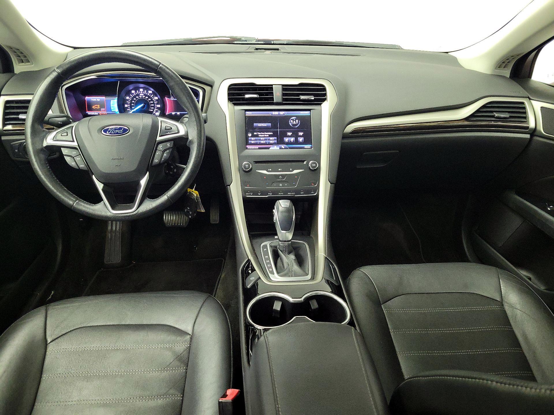 Thumbnail: 2015 Ford Fusion - 9