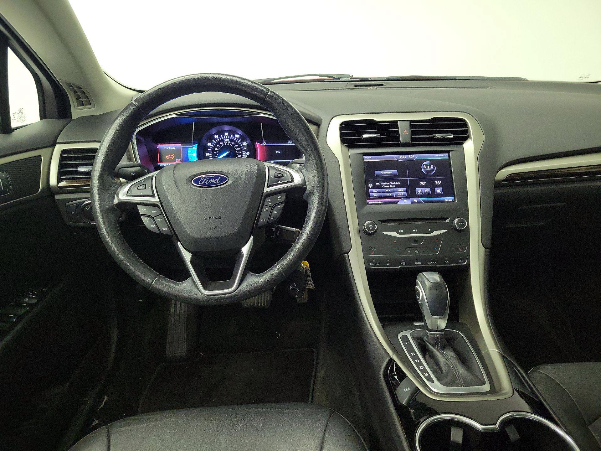 Thumbnail: 2015 Ford Fusion - 10