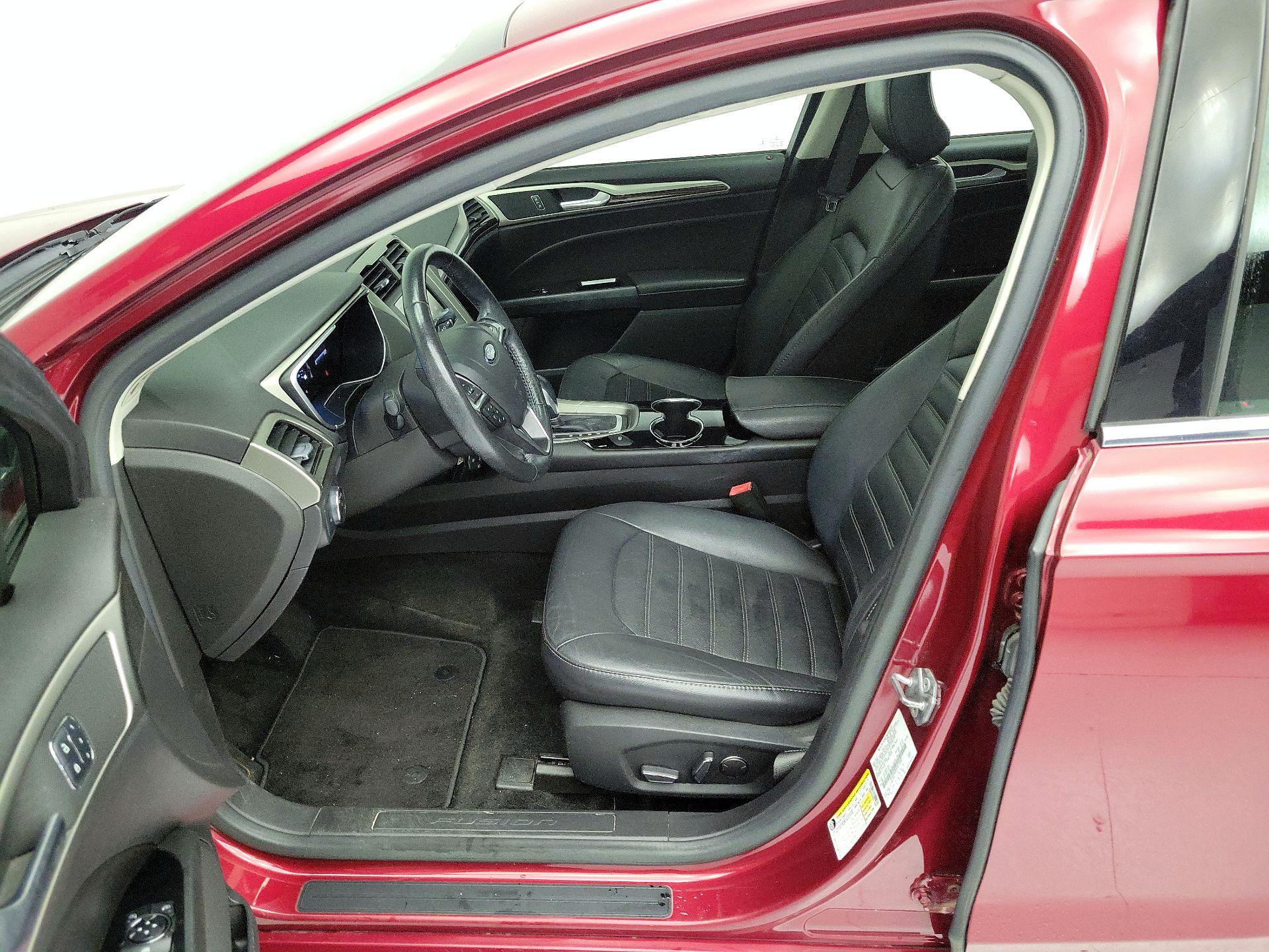 Thumbnail: 2015 Ford Fusion - 11