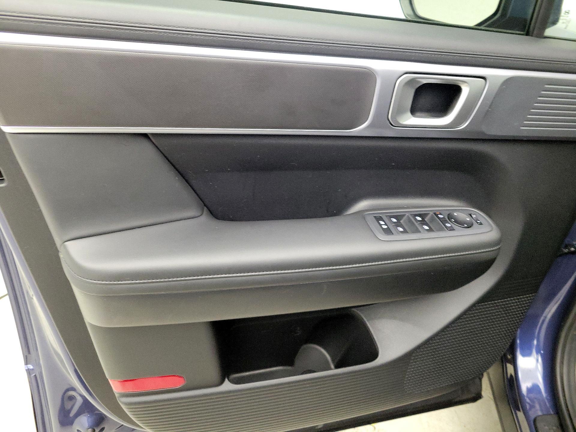 Thumbnail: 2025 Hyundai Santa Fe - 12