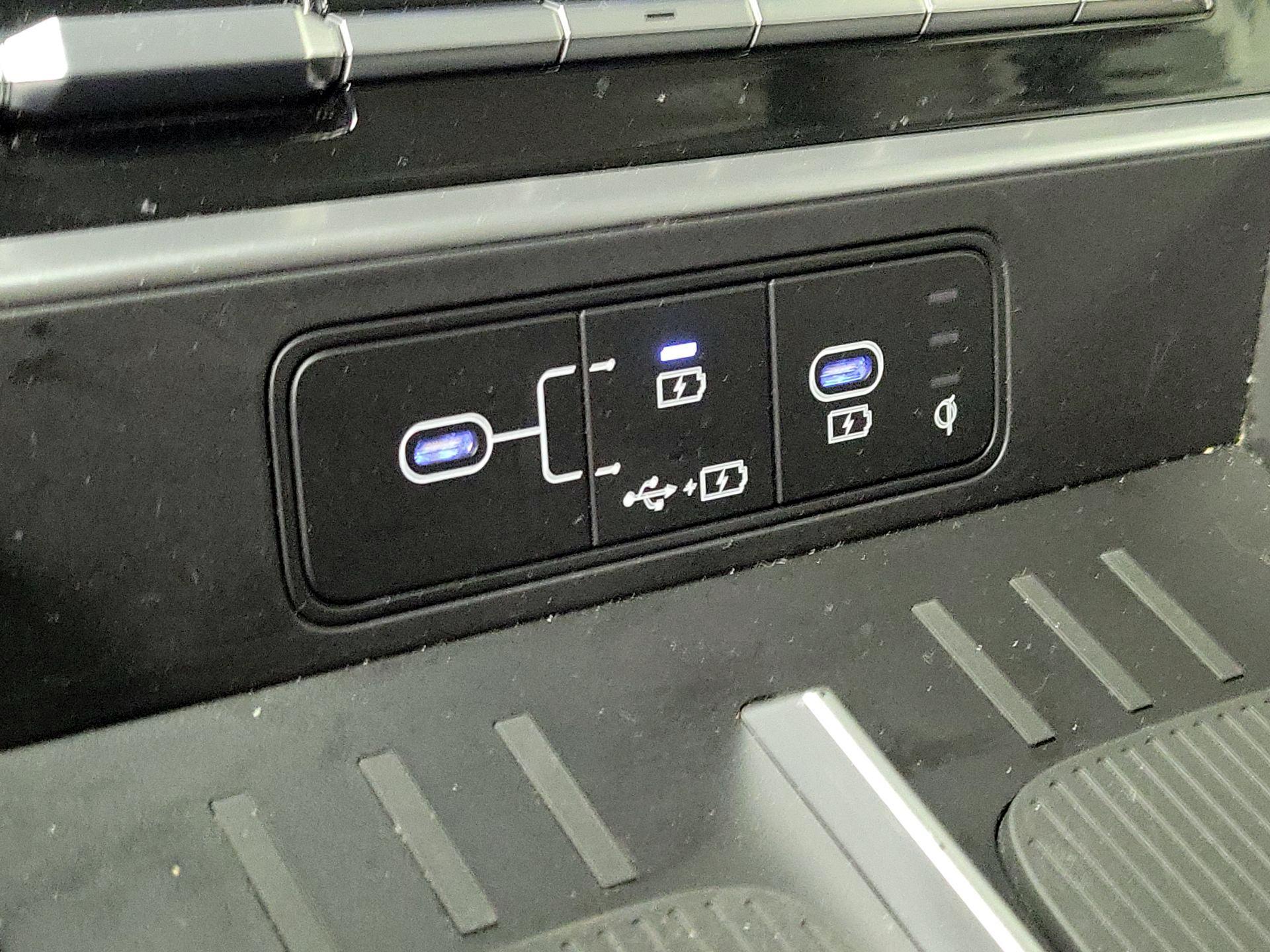 Thumbnail: 2025 Hyundai Santa Fe - 18