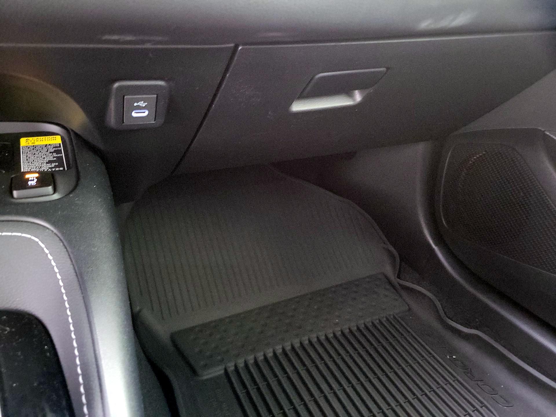 Thumbnail: 2025 Toyota Corolla - 18