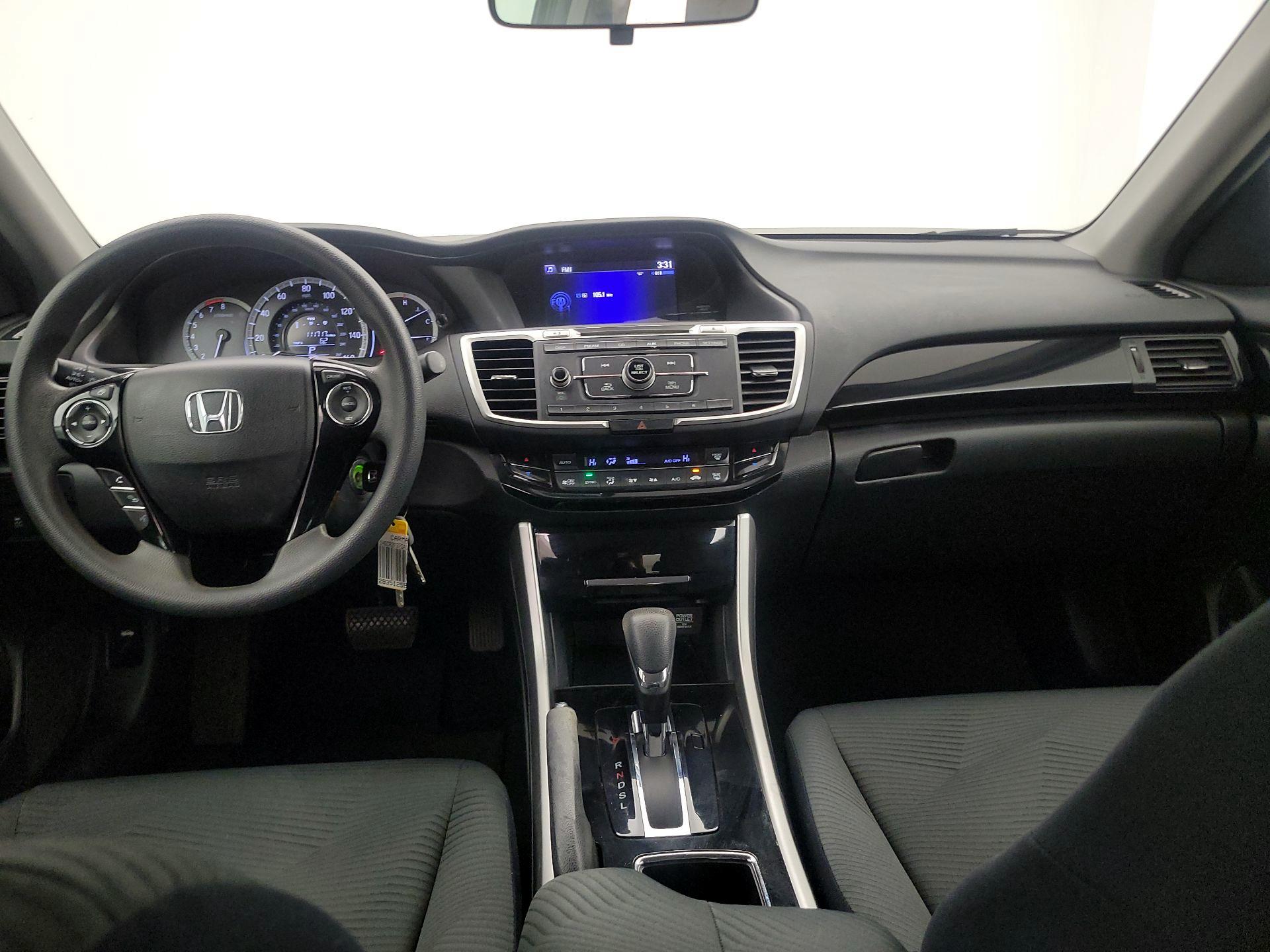 Thumbnail: 2016 Honda Accord - 9