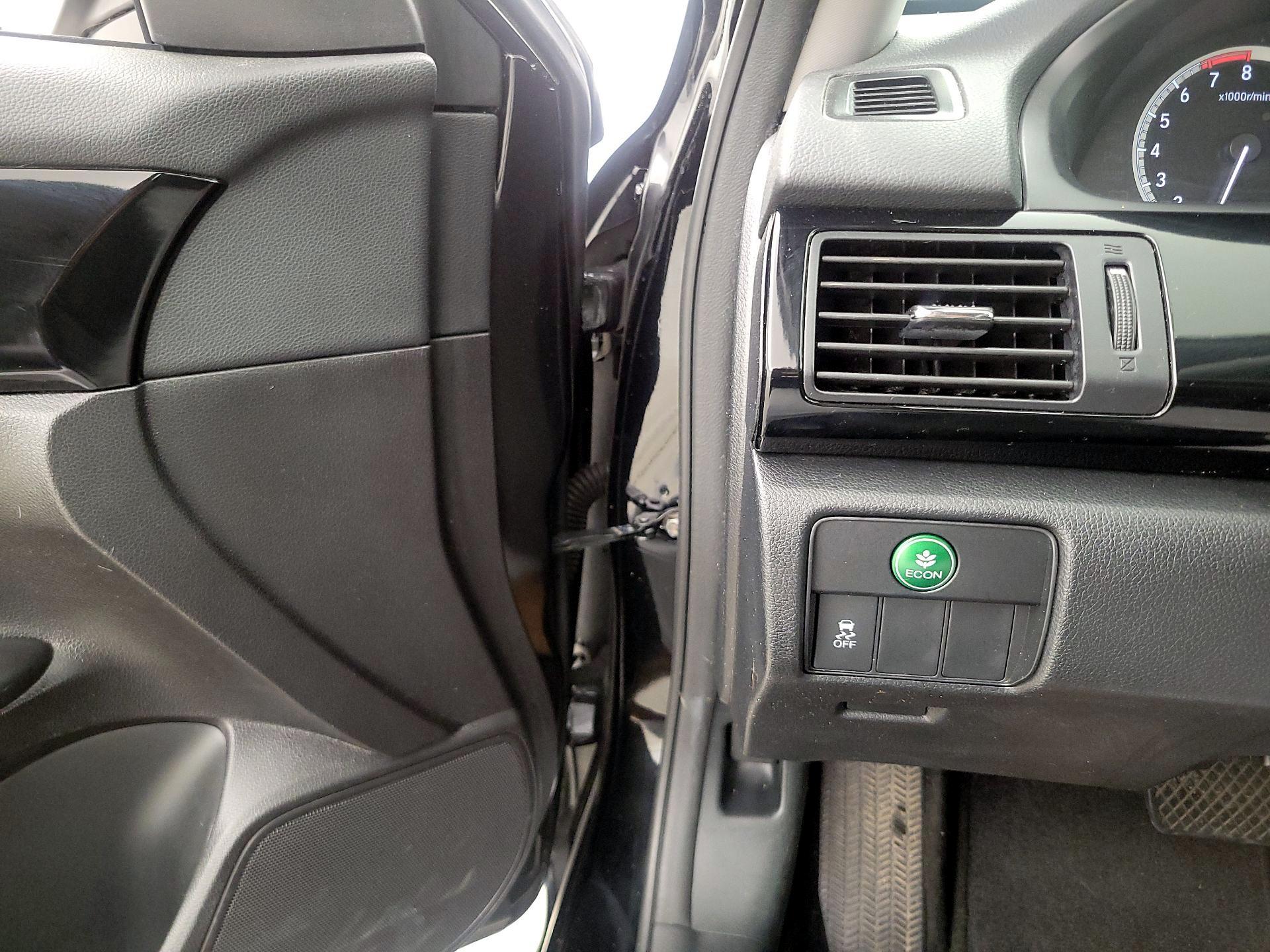 Thumbnail: 2016 Honda Accord - 13