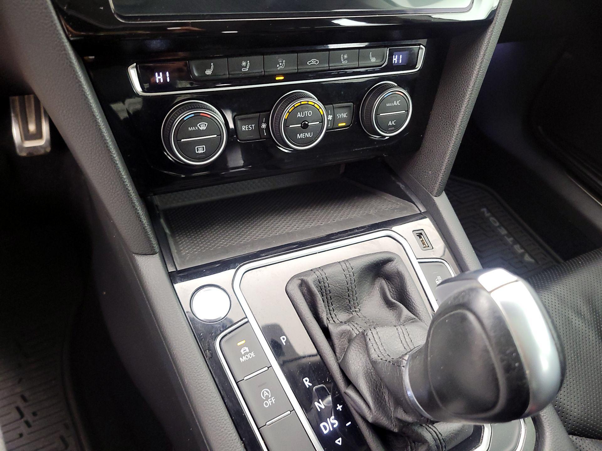 Thumbnail: 2019 Volkswagen Arteon - 17