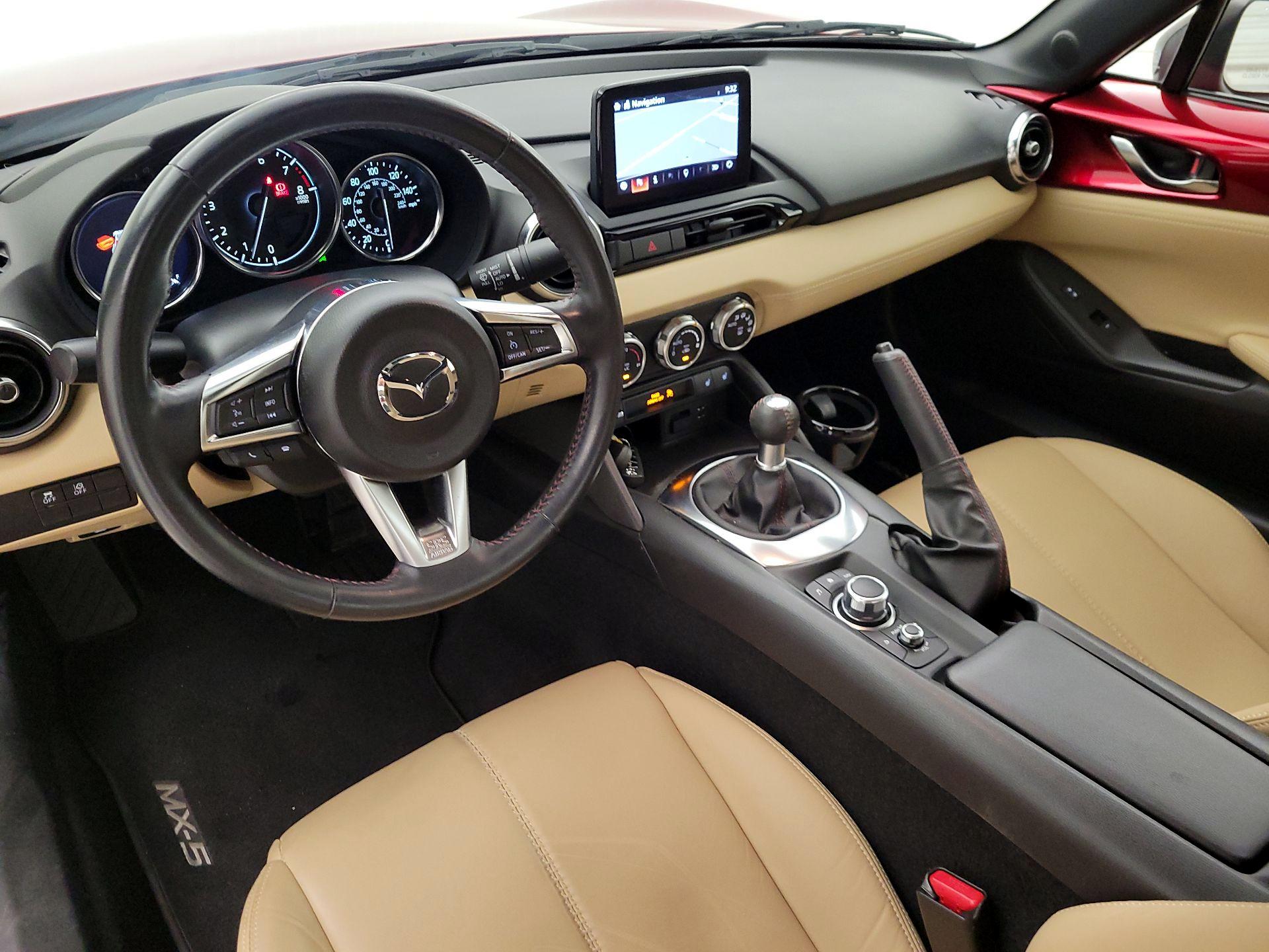 Thumbnail: 2019 Mazda MX-5 Miata - 9