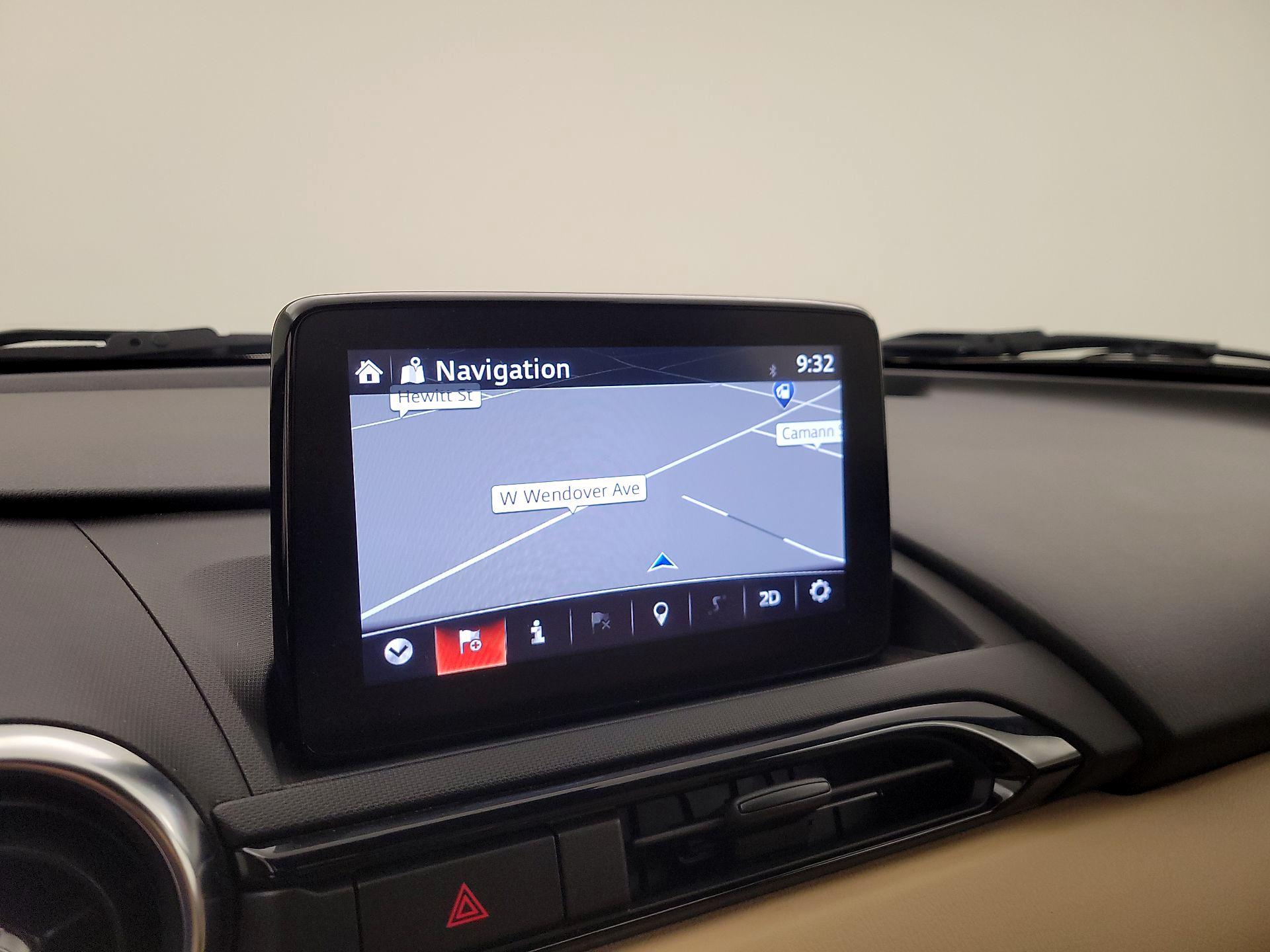 Thumbnail: 2019 Mazda MX-5 Miata - 14