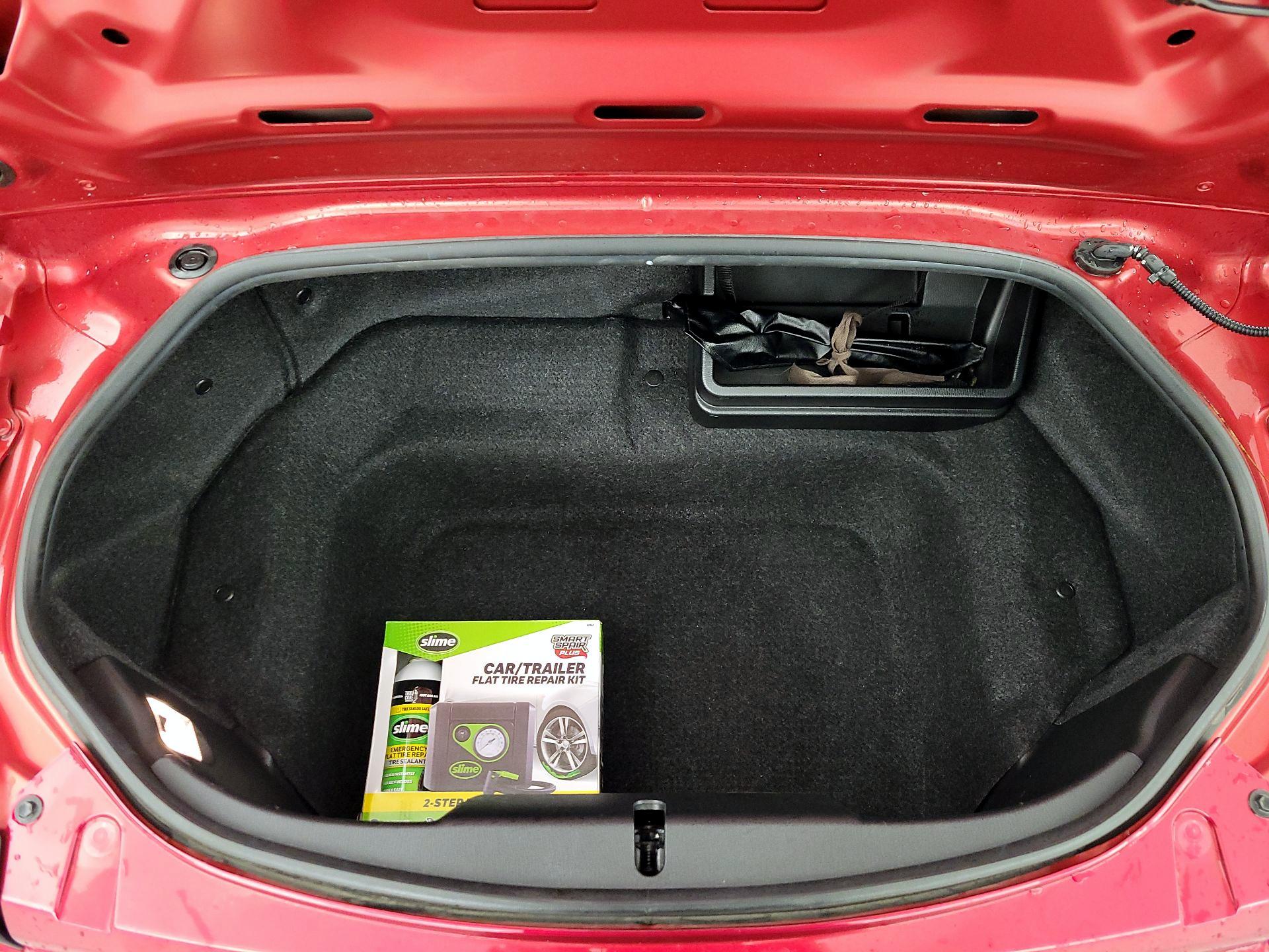 Thumbnail: 2019 Mazda MX-5 Miata - 20