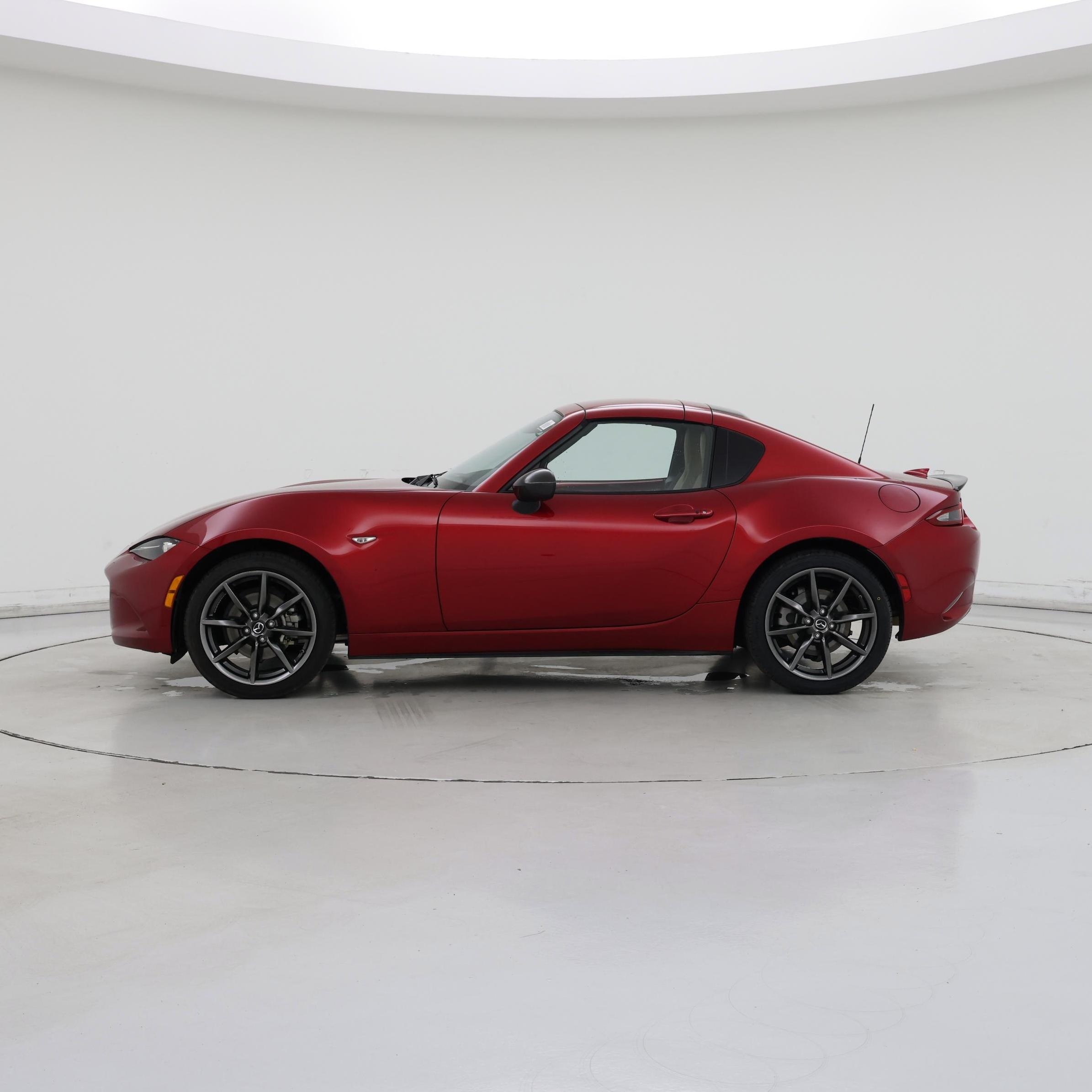 Thumbnail: 2019 Mazda MX-5 Miata - 3
