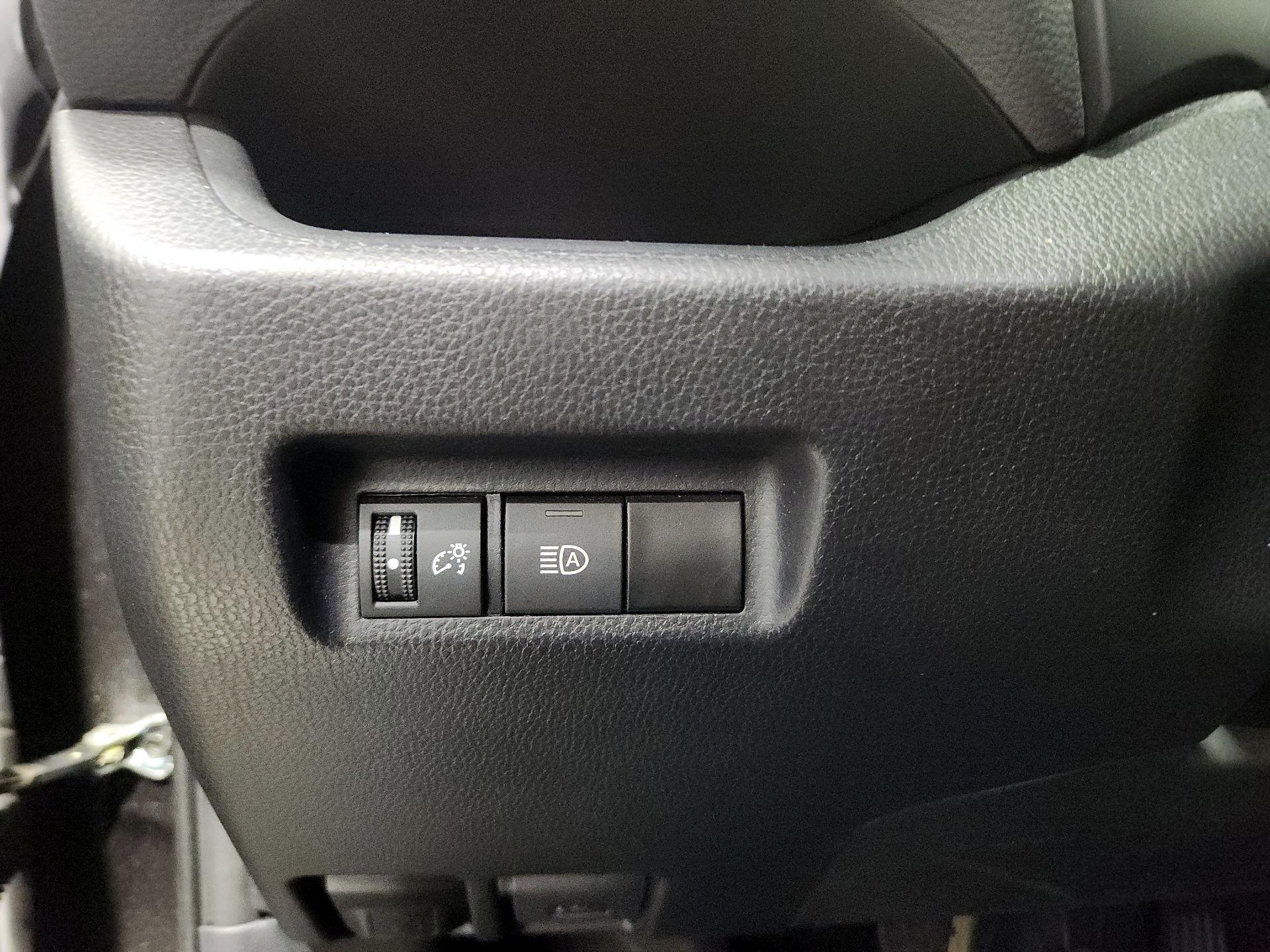 Thumbnail: 2024 Toyota RAV4 - 11