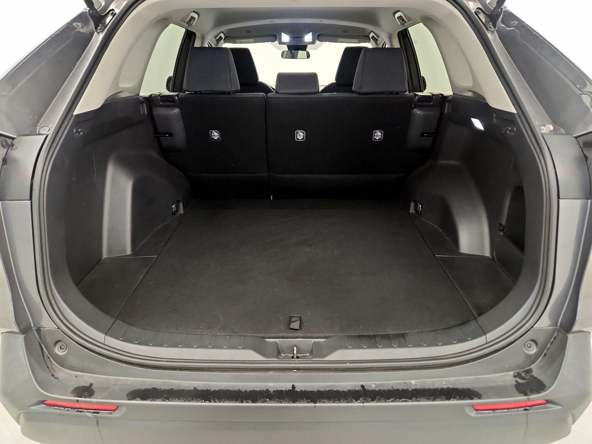 Thumbnail: 2024 Toyota RAV4 - 18