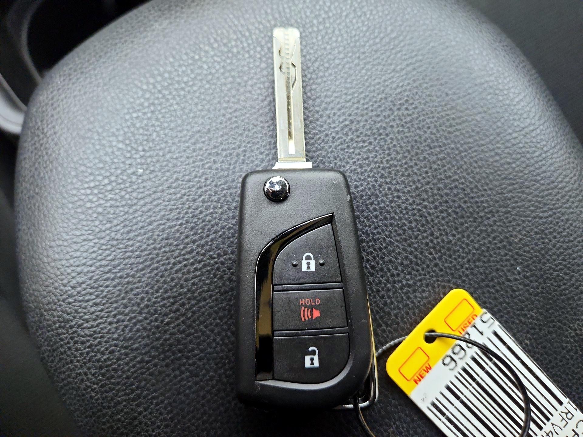 Thumbnail: 2024 Toyota RAV4 - 20