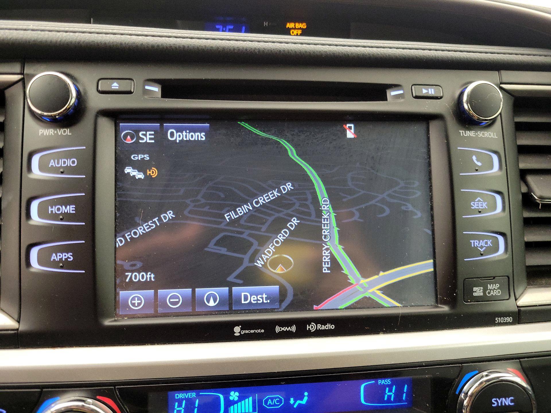 Thumbnail: 2018 Toyota Highlander - 14