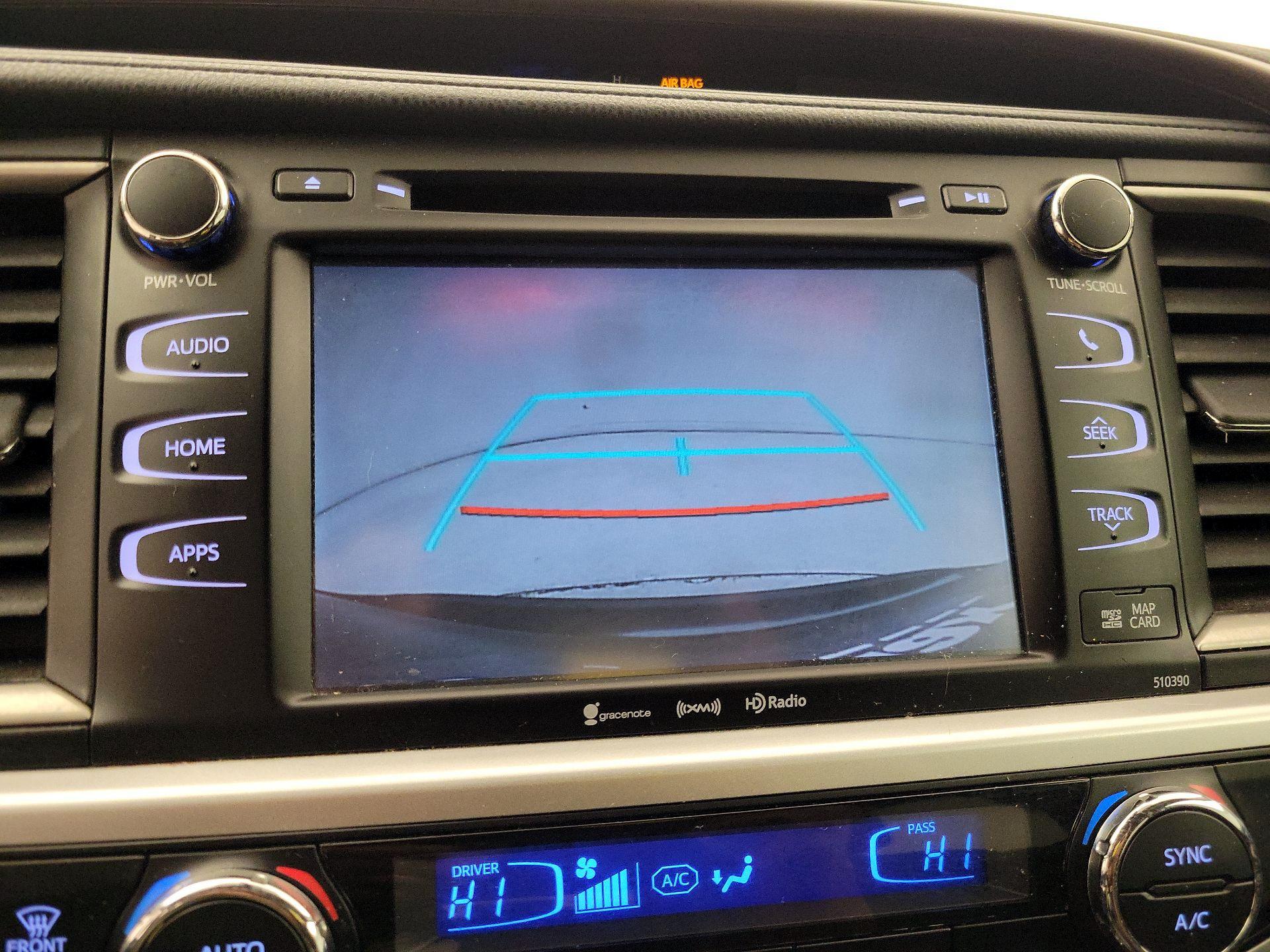 Thumbnail: 2018 Toyota Highlander - 15