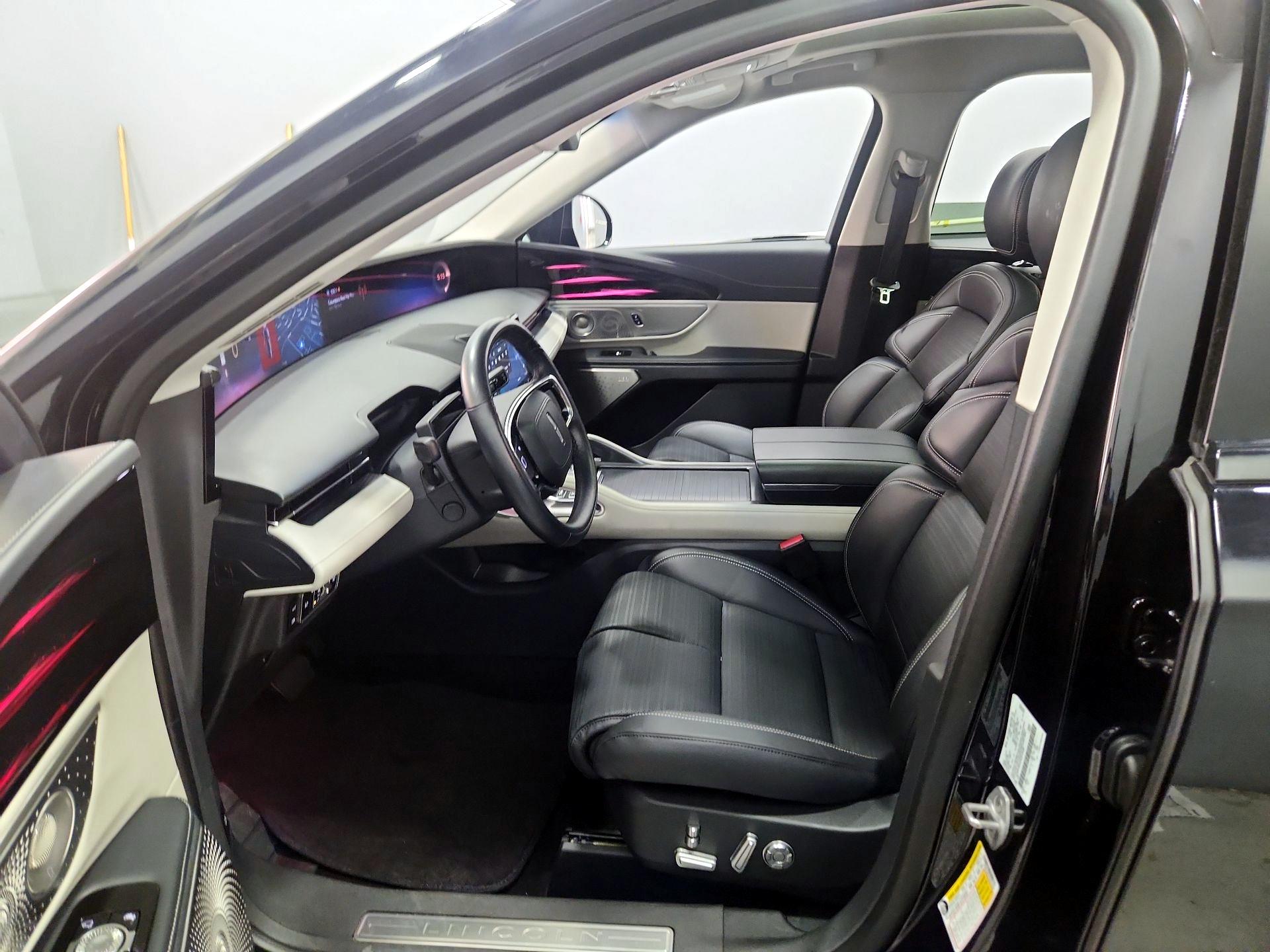 Thumbnail: 2024 Lincoln Nautilus - 11