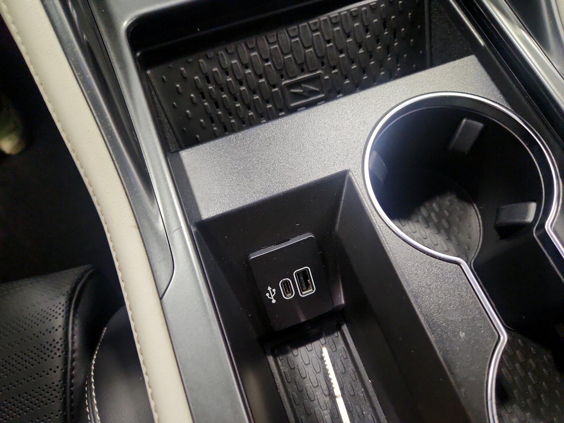 Thumbnail: 2024 Lincoln Nautilus - 19