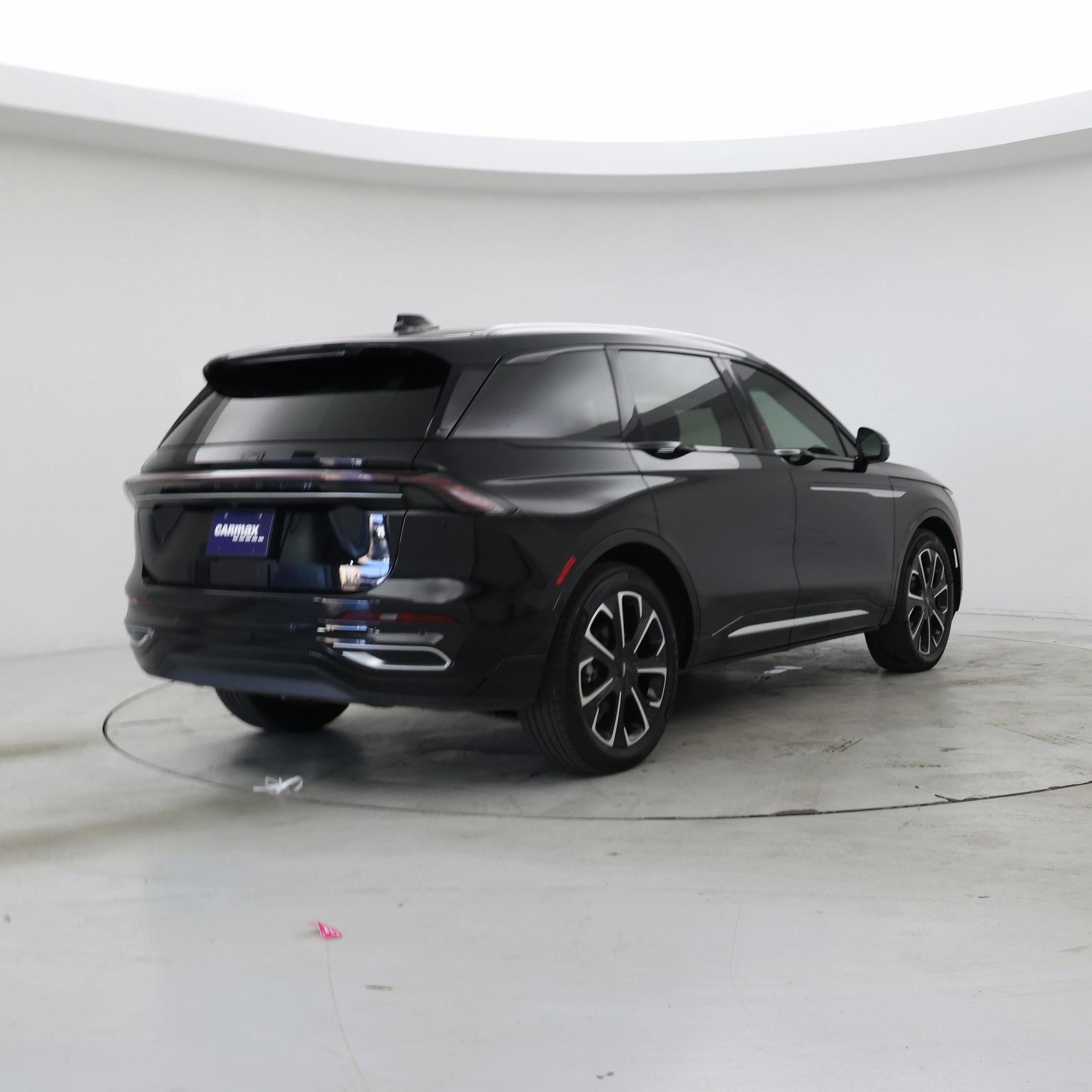 Thumbnail: 2024 Lincoln Nautilus - 8