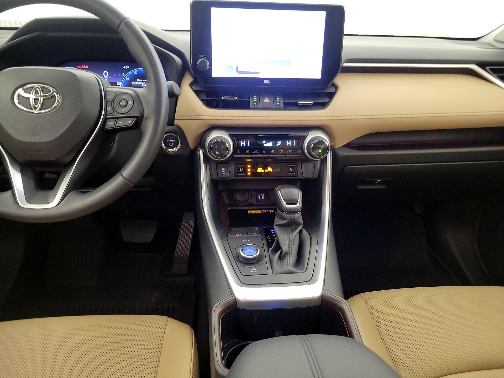 Thumbnail: 2024 Toyota RAV4 - 9