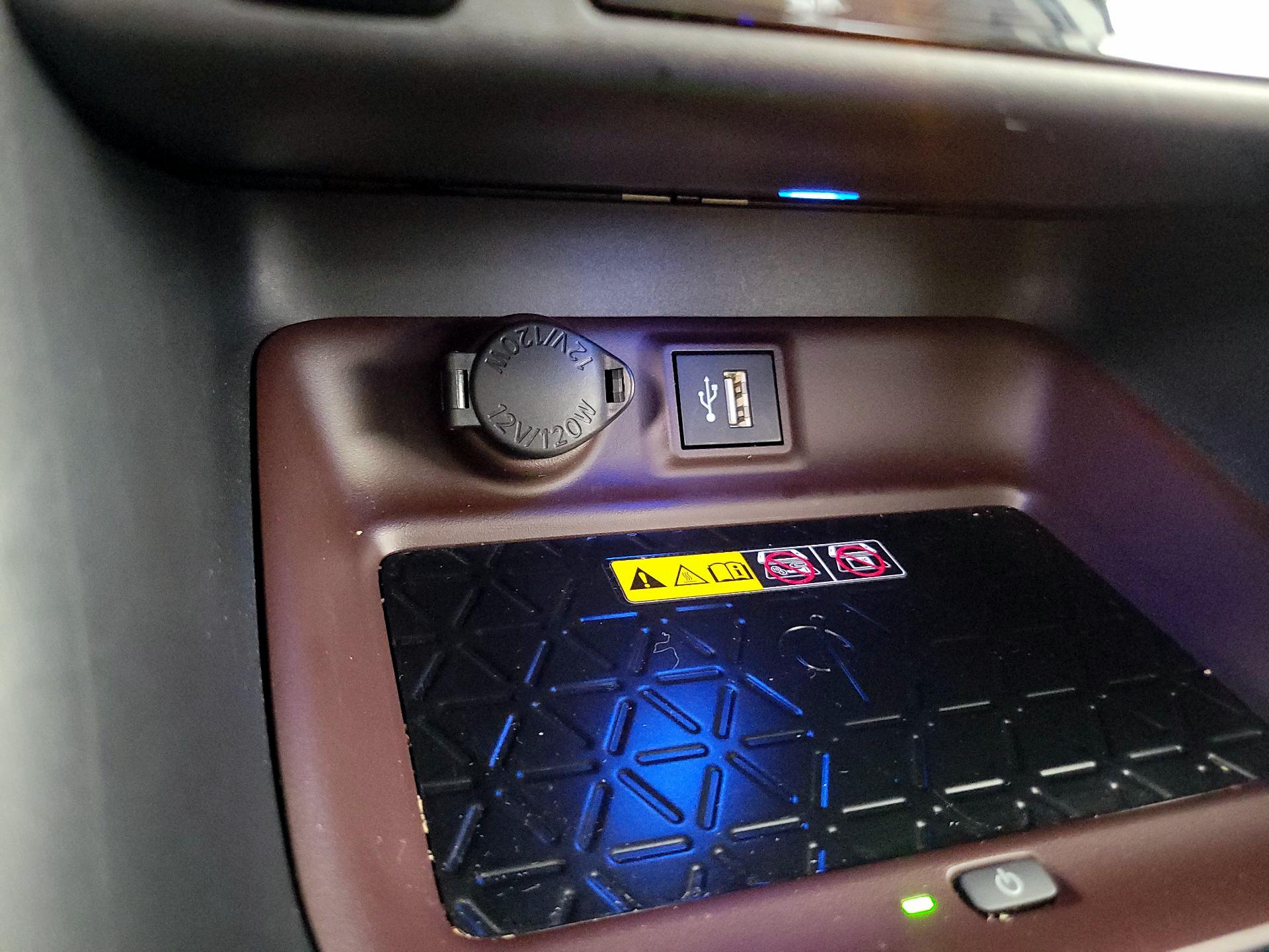 Thumbnail: 2024 Toyota RAV4 - 18