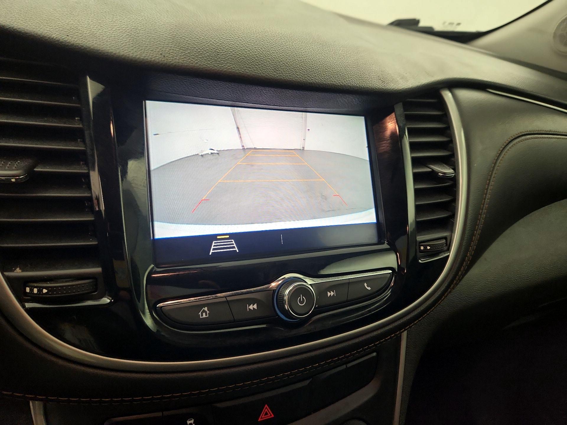 Thumbnail: 2020 Chevrolet Trax - 12