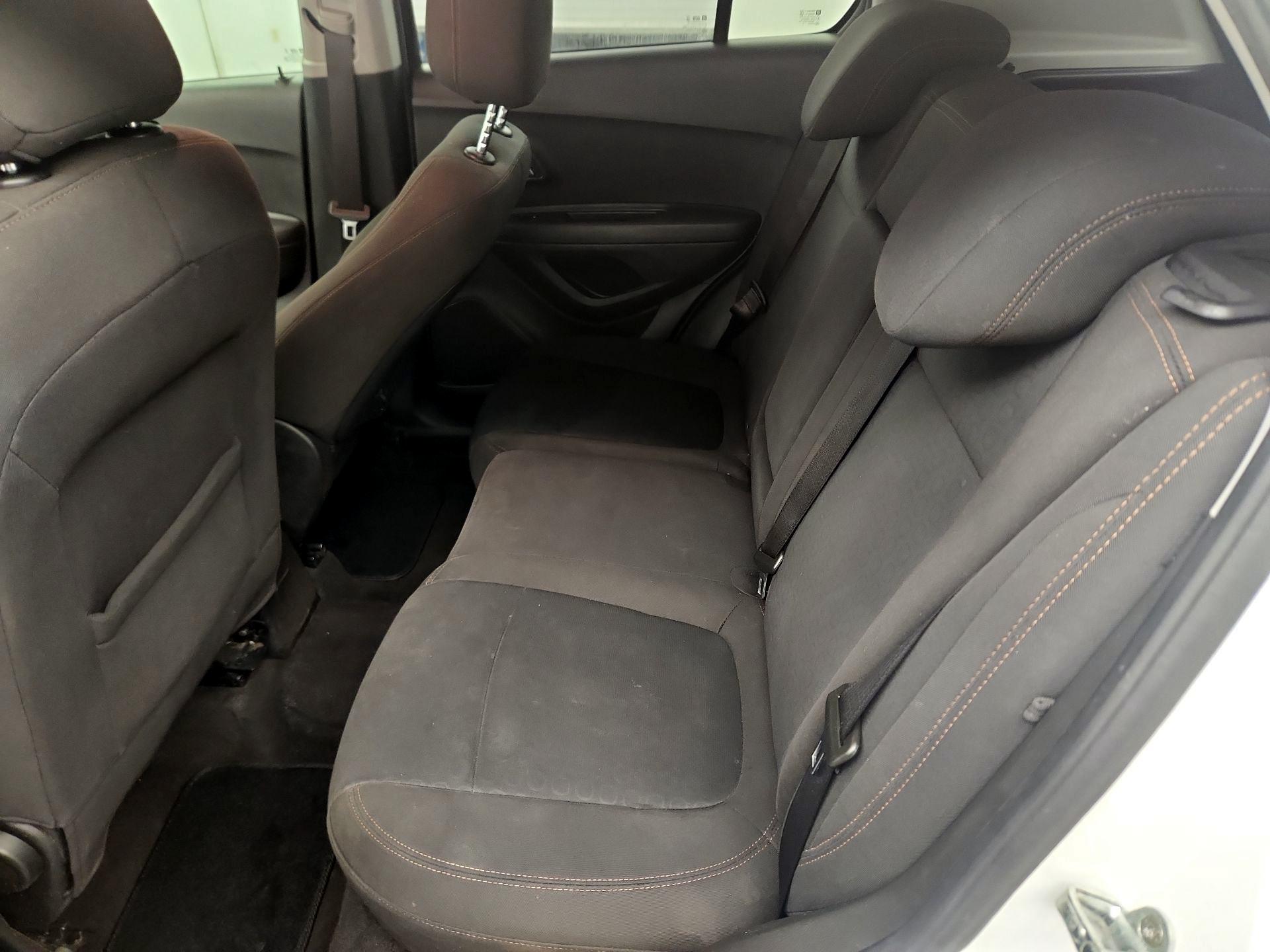 Thumbnail: 2020 Chevrolet Trax - 17