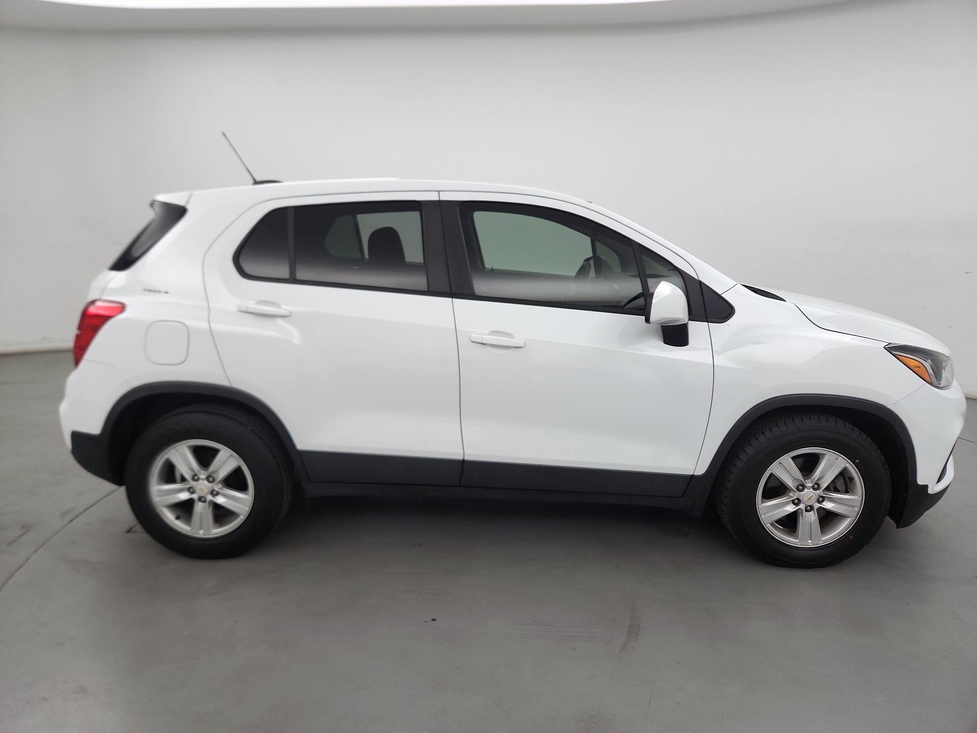 Thumbnail: 2020 Chevrolet Trax - 4