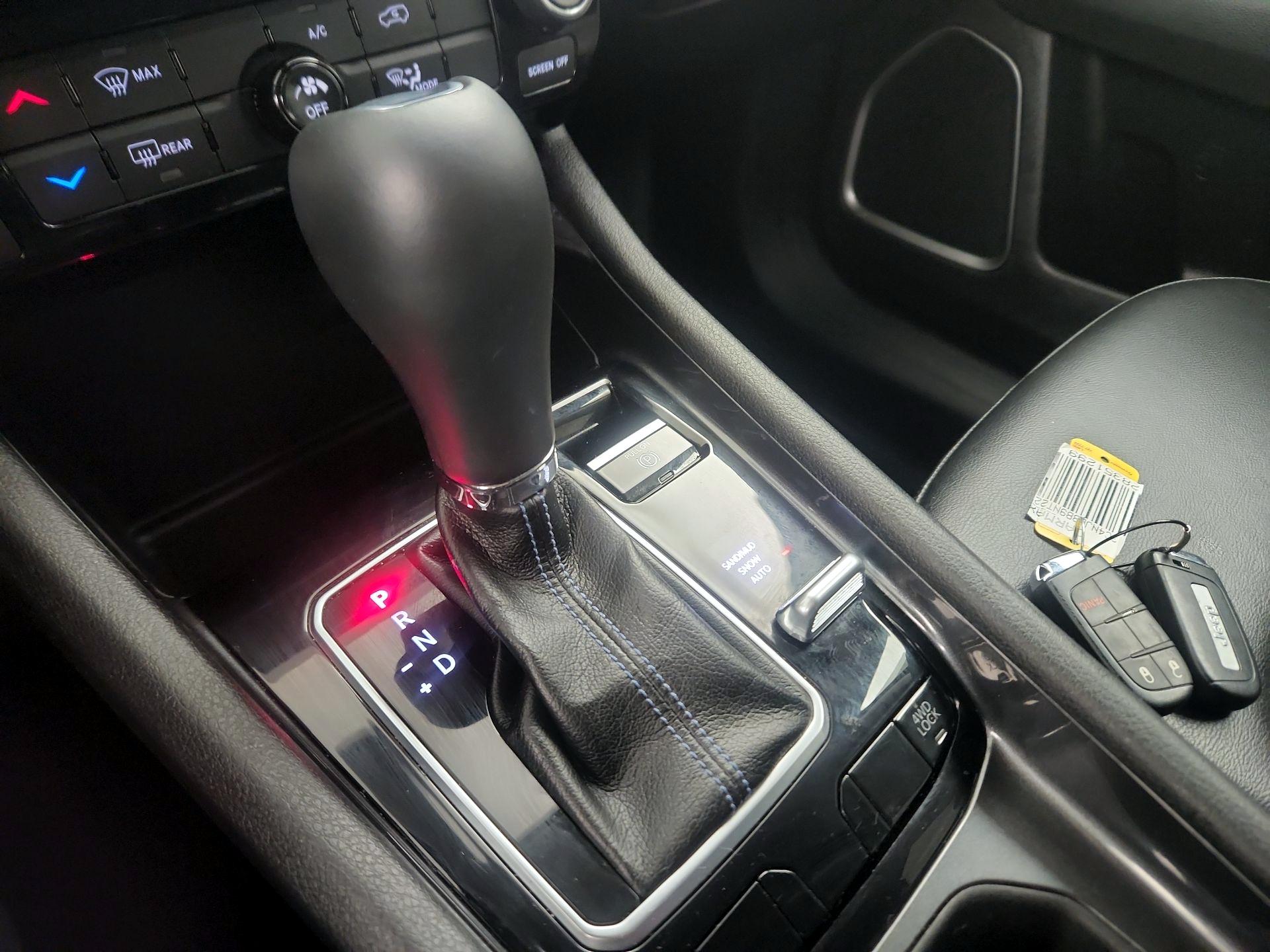 Thumbnail: 2022 Jeep Compass - 17