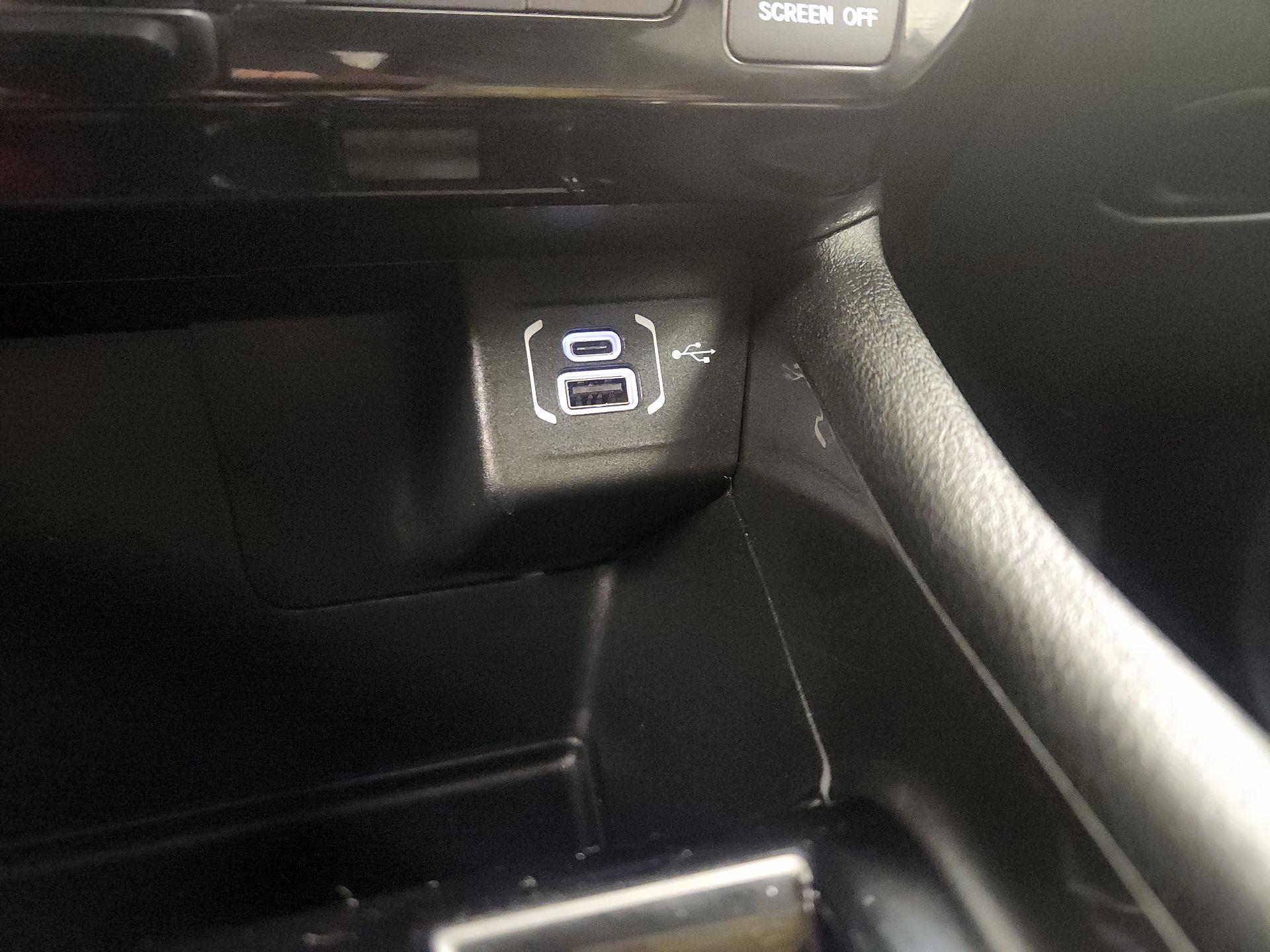 Thumbnail: 2022 Jeep Compass - 18