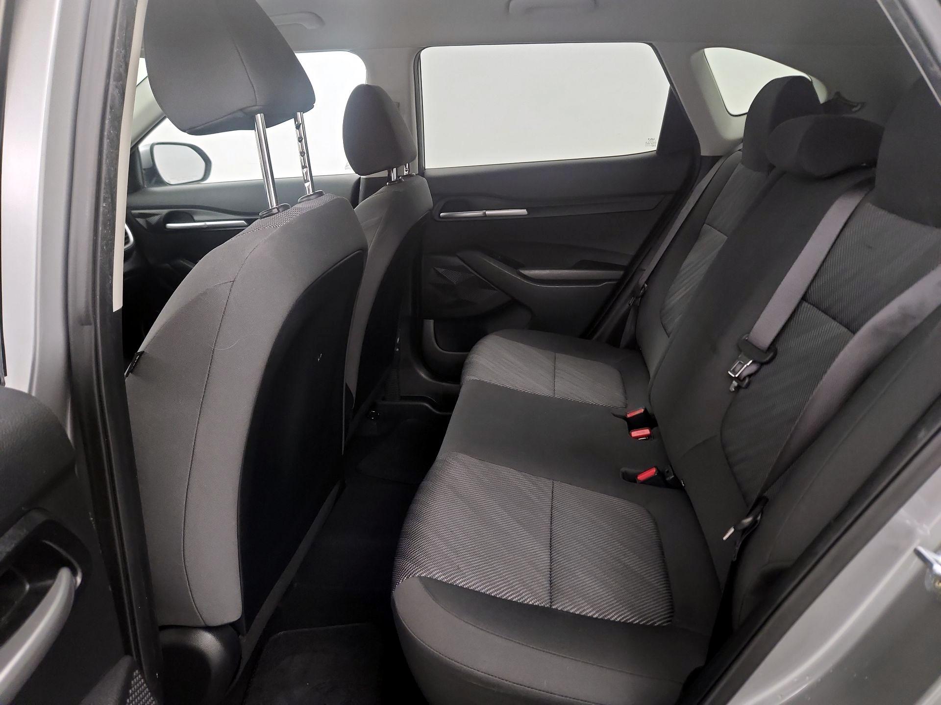 Thumbnail: 2023 Kia Seltos - 19