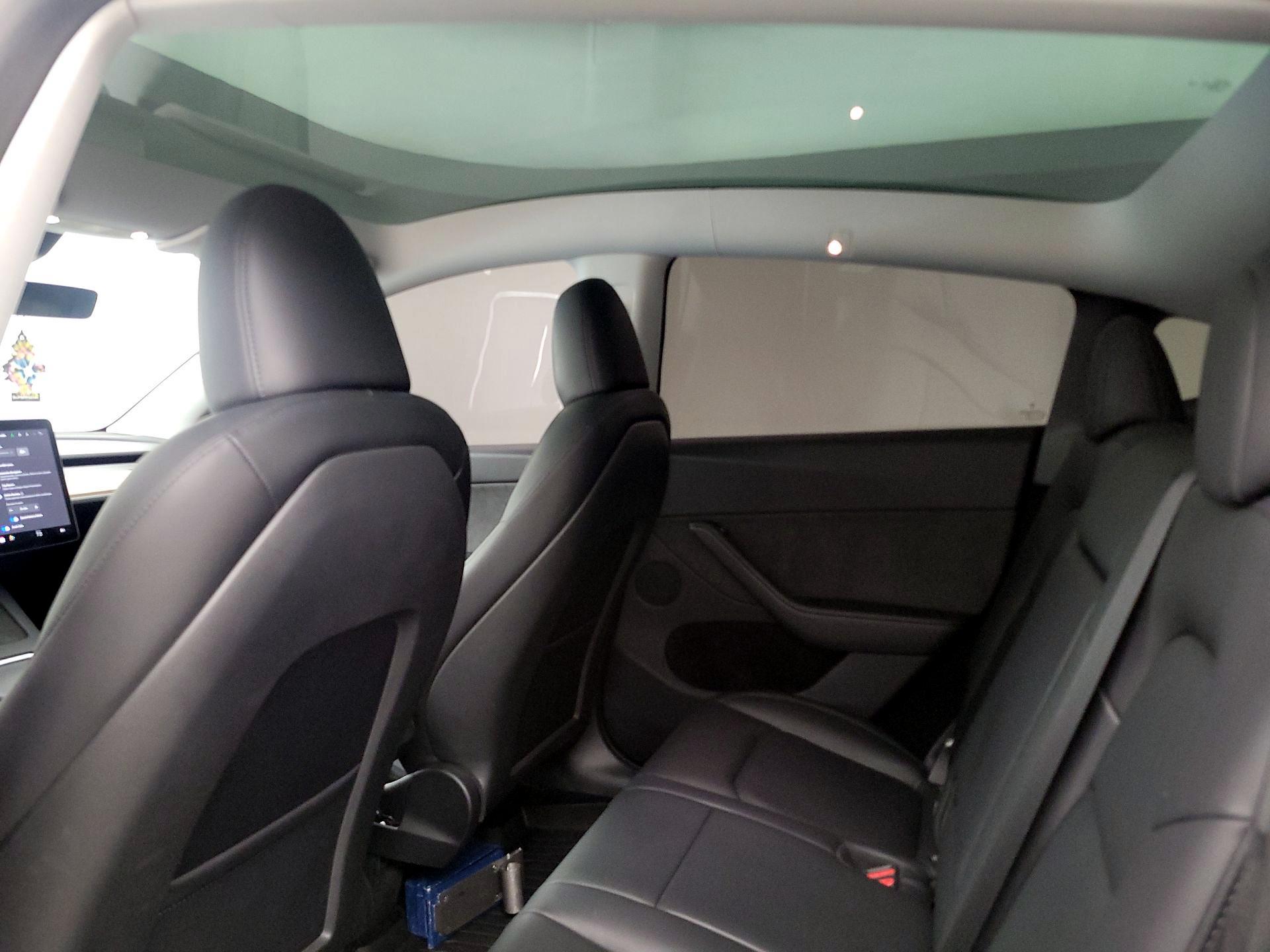 Thumbnail: 2025 Tesla Model Y - 19