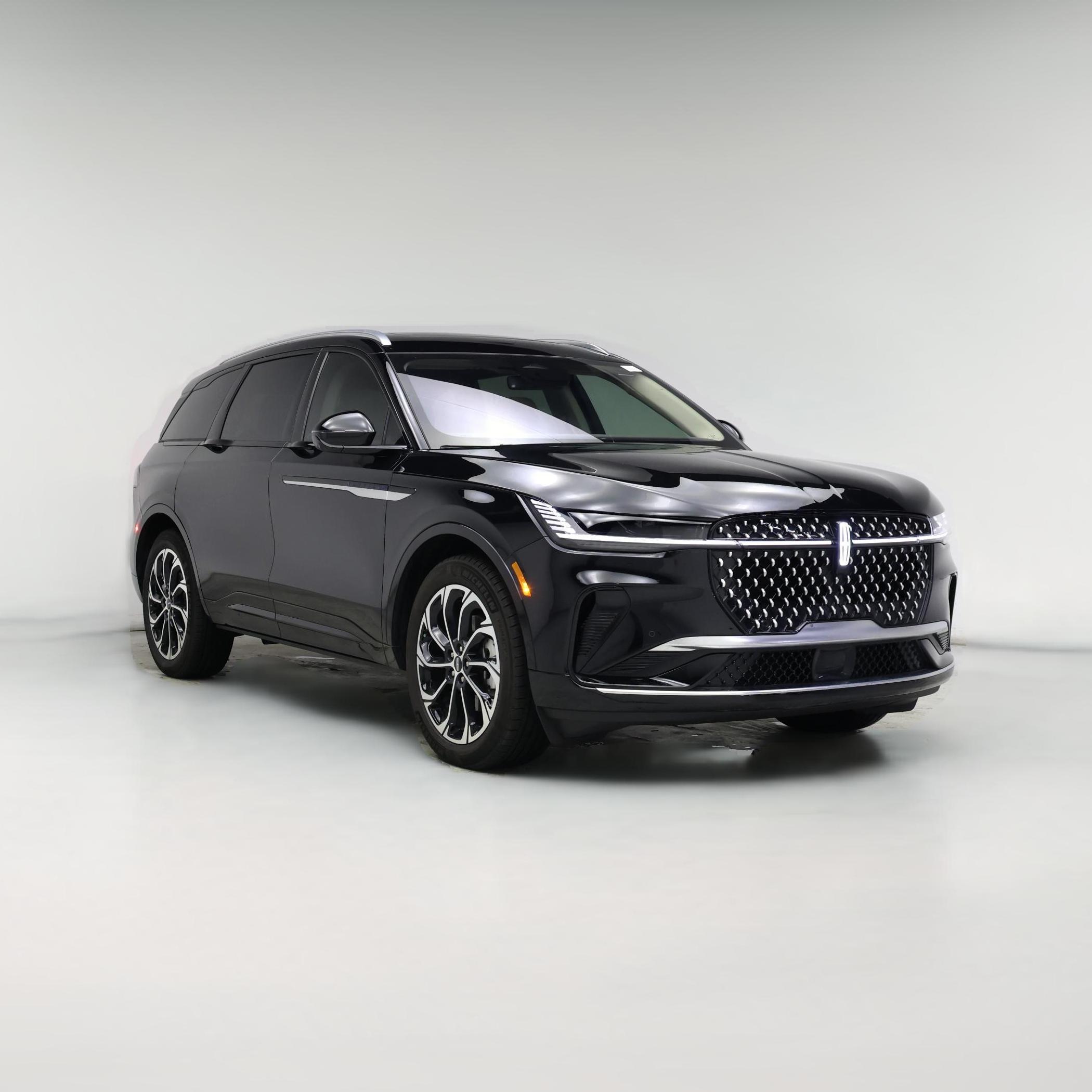 Thumbnail: 2025 Lincoln Nautilus - 1